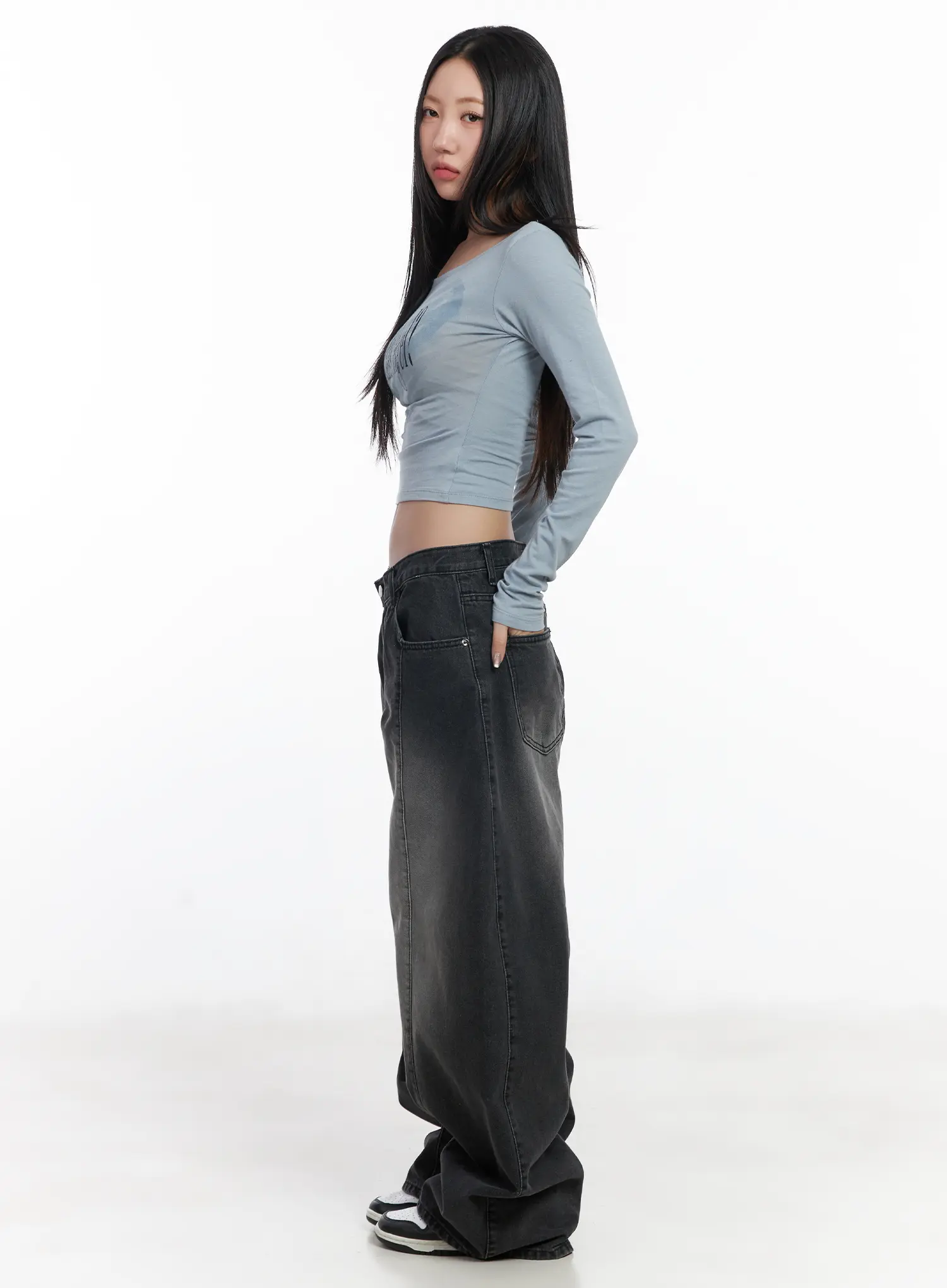 Alana Belt-Detail Baggy Jeans CJ530 - Image 2