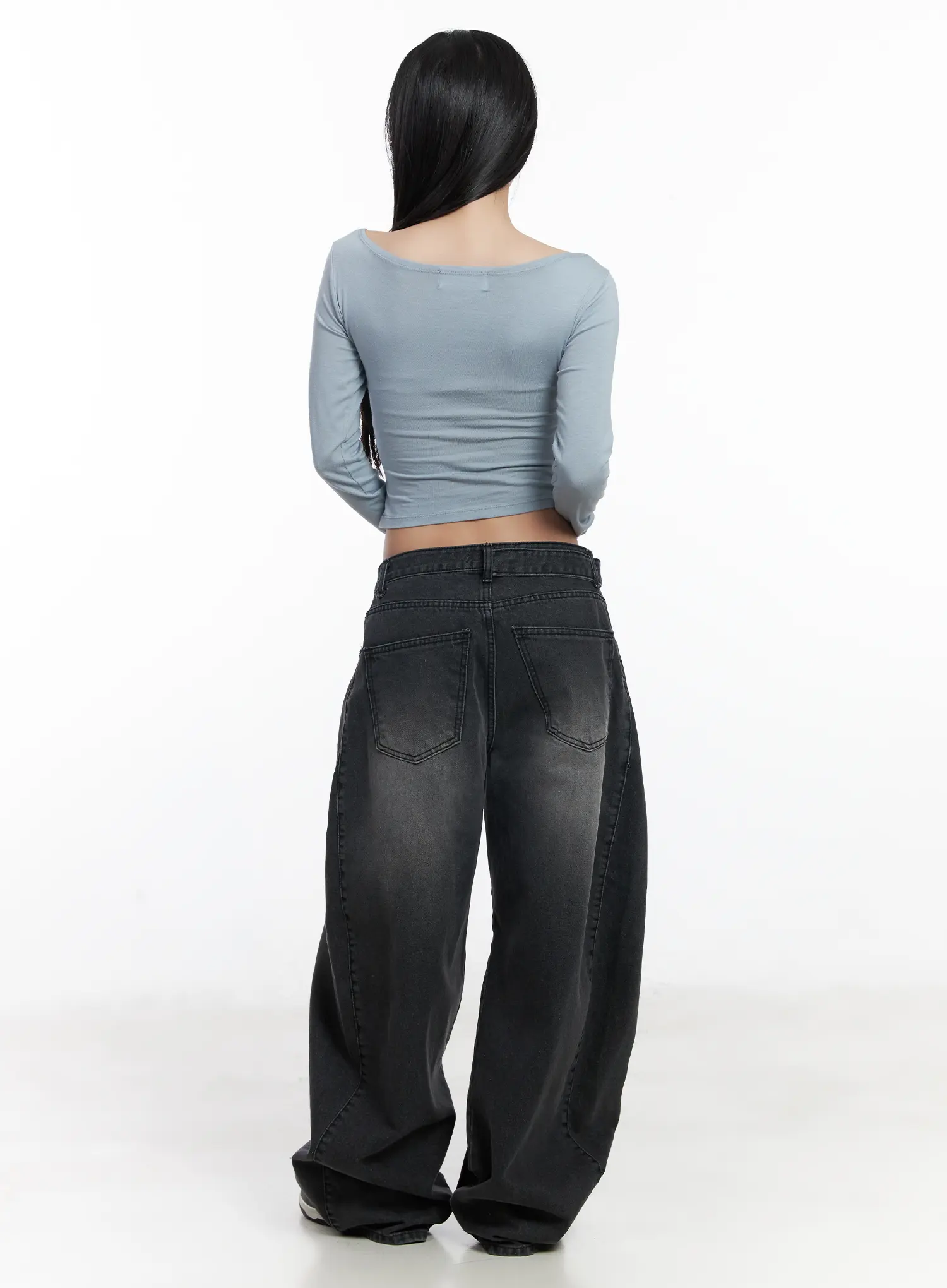 Alana Belt-Detail Baggy Jeans CJ530 - Image 4