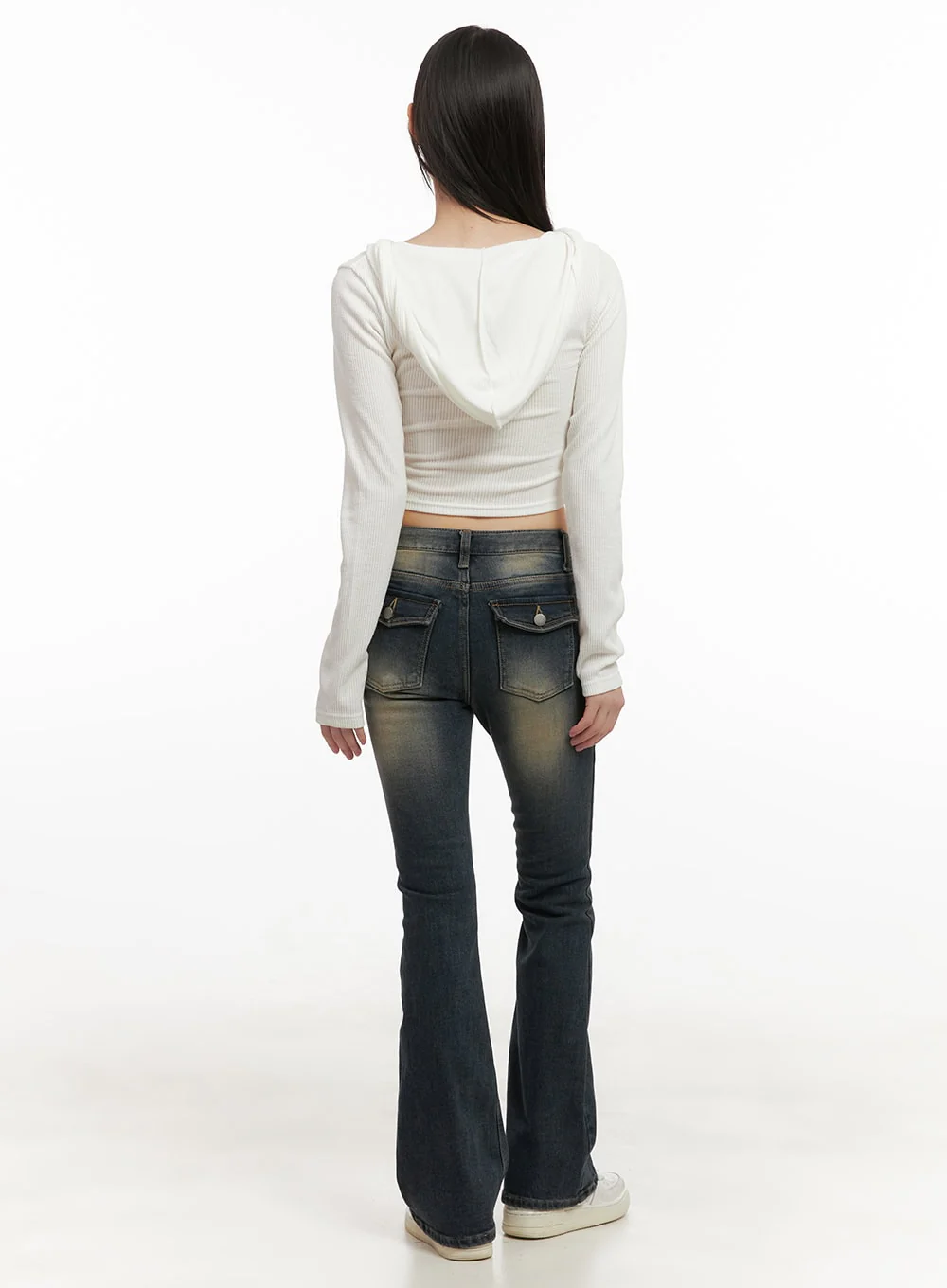 Alicia Washed Flared Jeans CD426 - Image 4