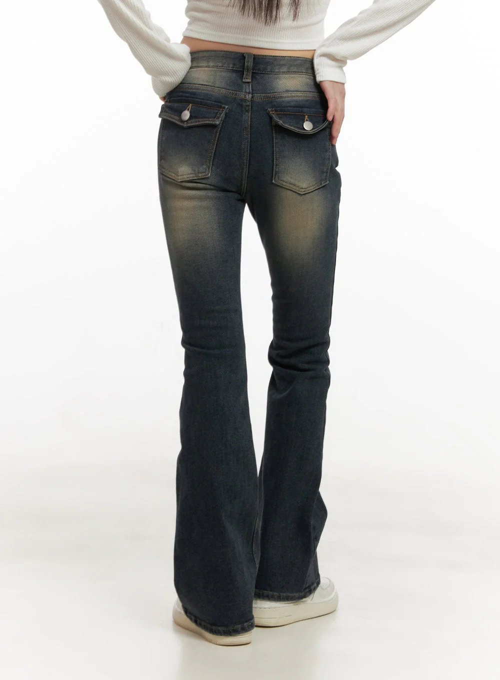 Alicia Washed Flared Jeans CD426 - Image 6