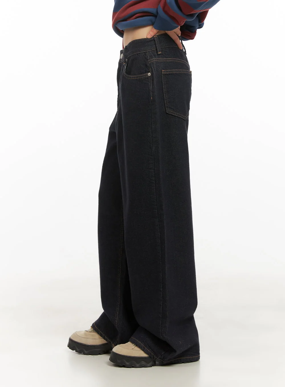 Allie Stitched Wide-Leg Jeans CD430 - Image 5