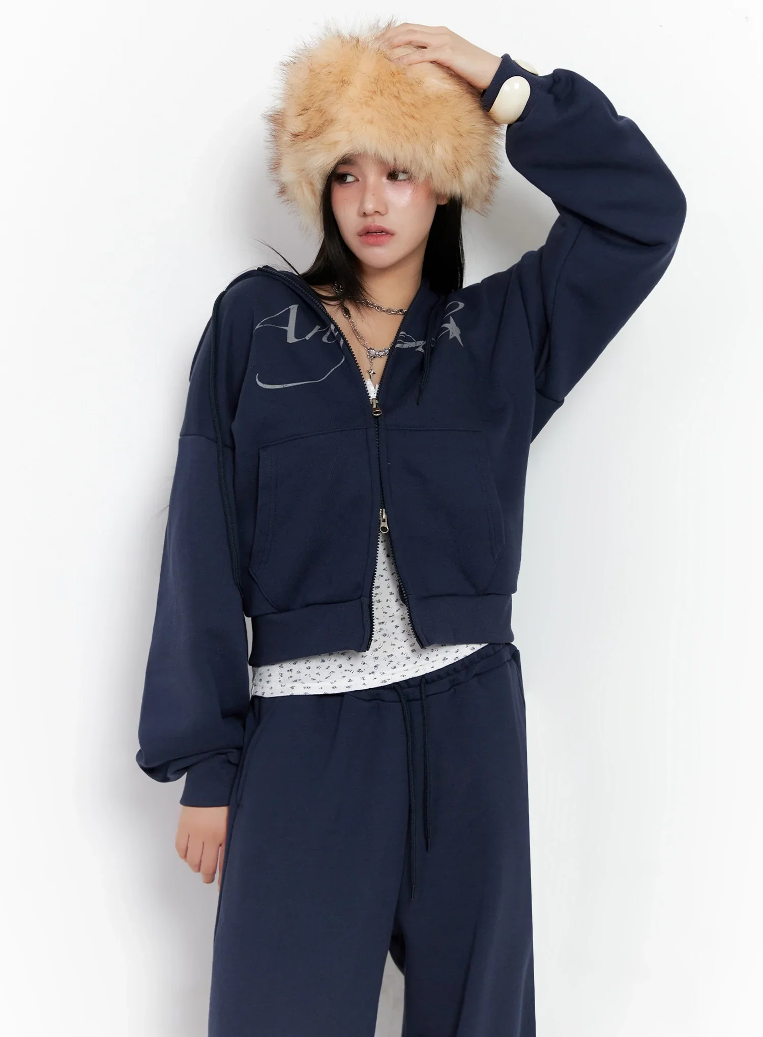 Angel Graphic Zip-Up Hoodie IS525