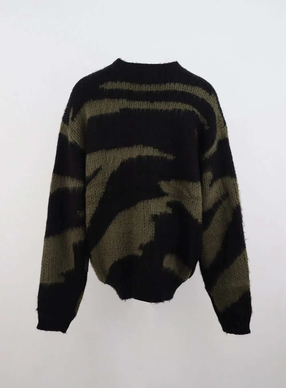 Animal Pattern Knit Sweater CN321 - Image 11