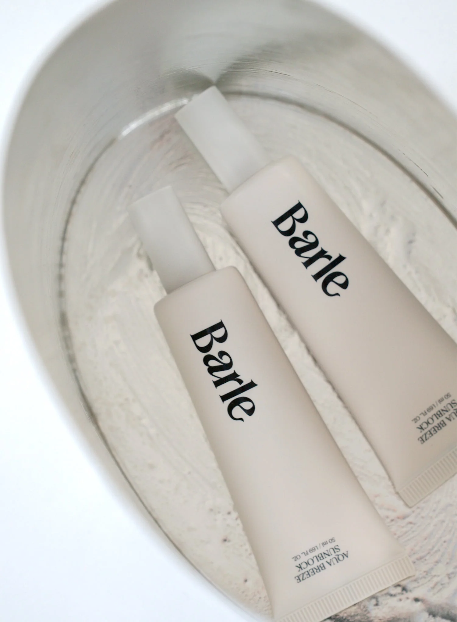 Aqua Breeze Sunblock (50ml) - Image 6