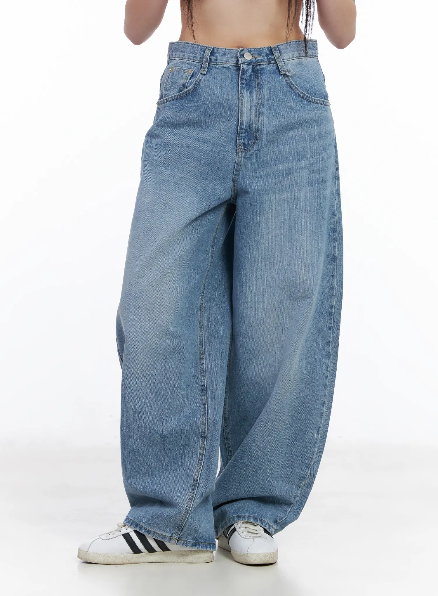 Ariyah High-Waist Baggy Jeans CM512 - Image 9