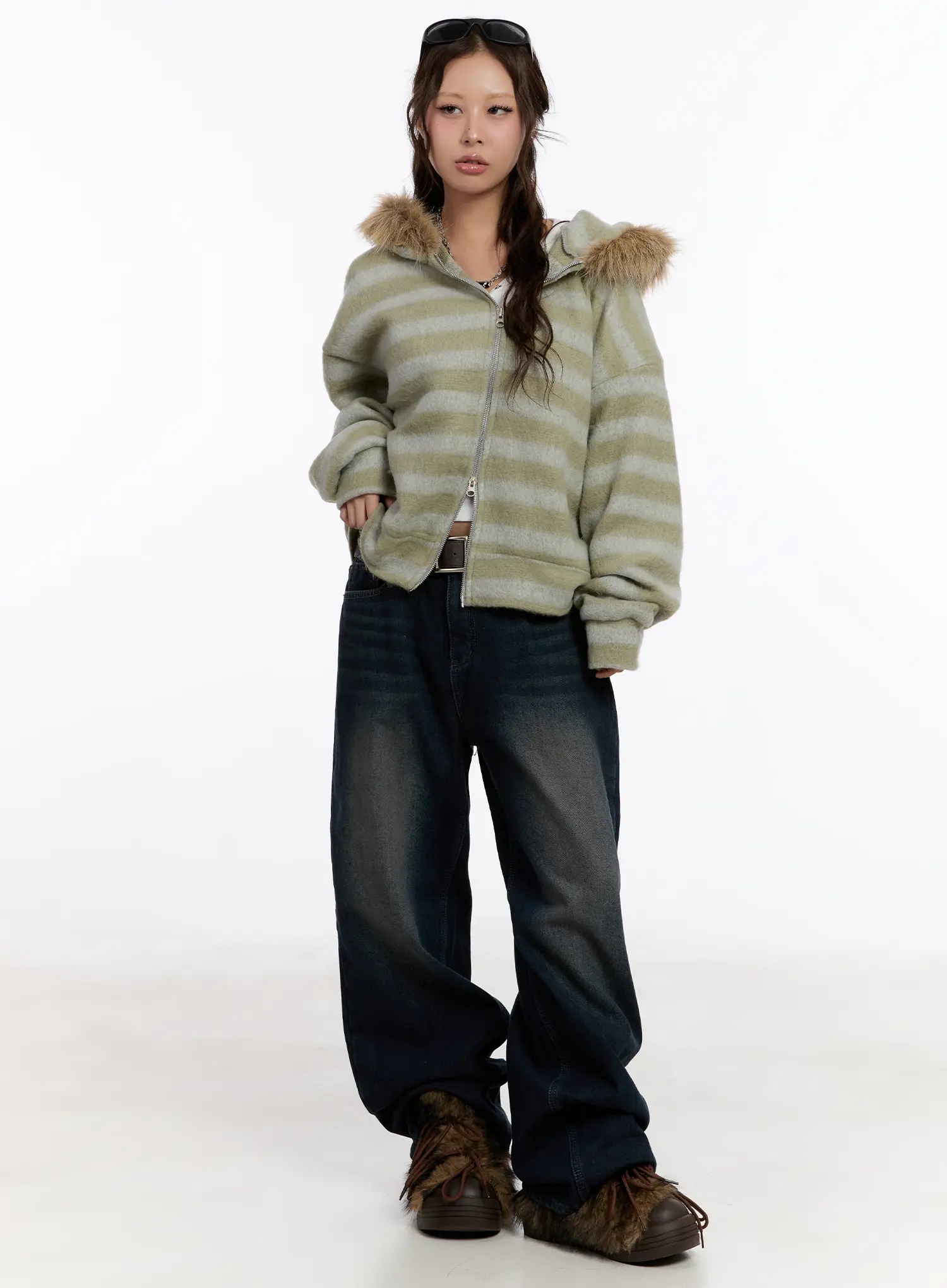 Auro Fleece-lined Wide Leg Jeans CN527 - Image 2