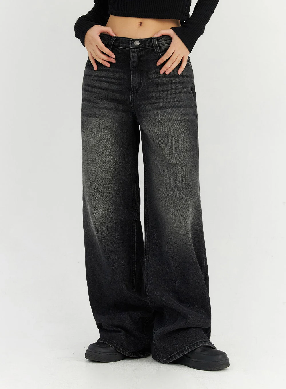 Back Slit Washed Wide Leg Jeans CN306 - Image 4