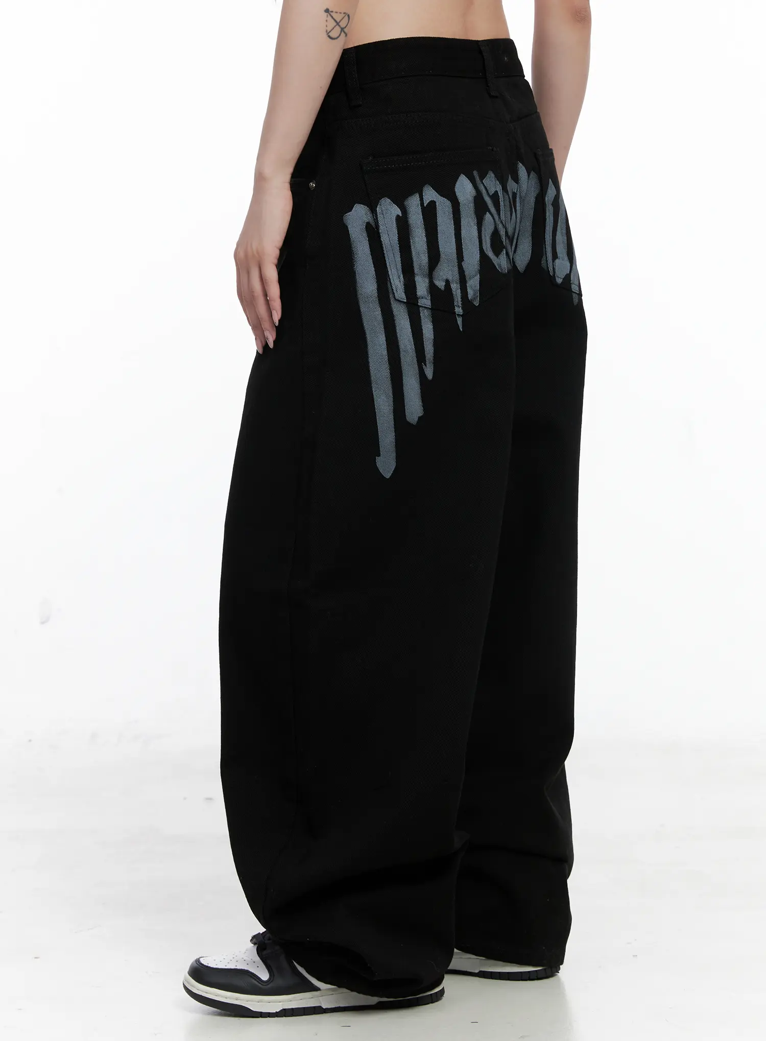 Baggy Black Graphic Cotton Pants CO521