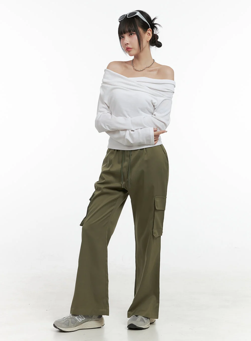 Banded Pocket Boot-Cut Cargo Pants OS410 - Image 6
