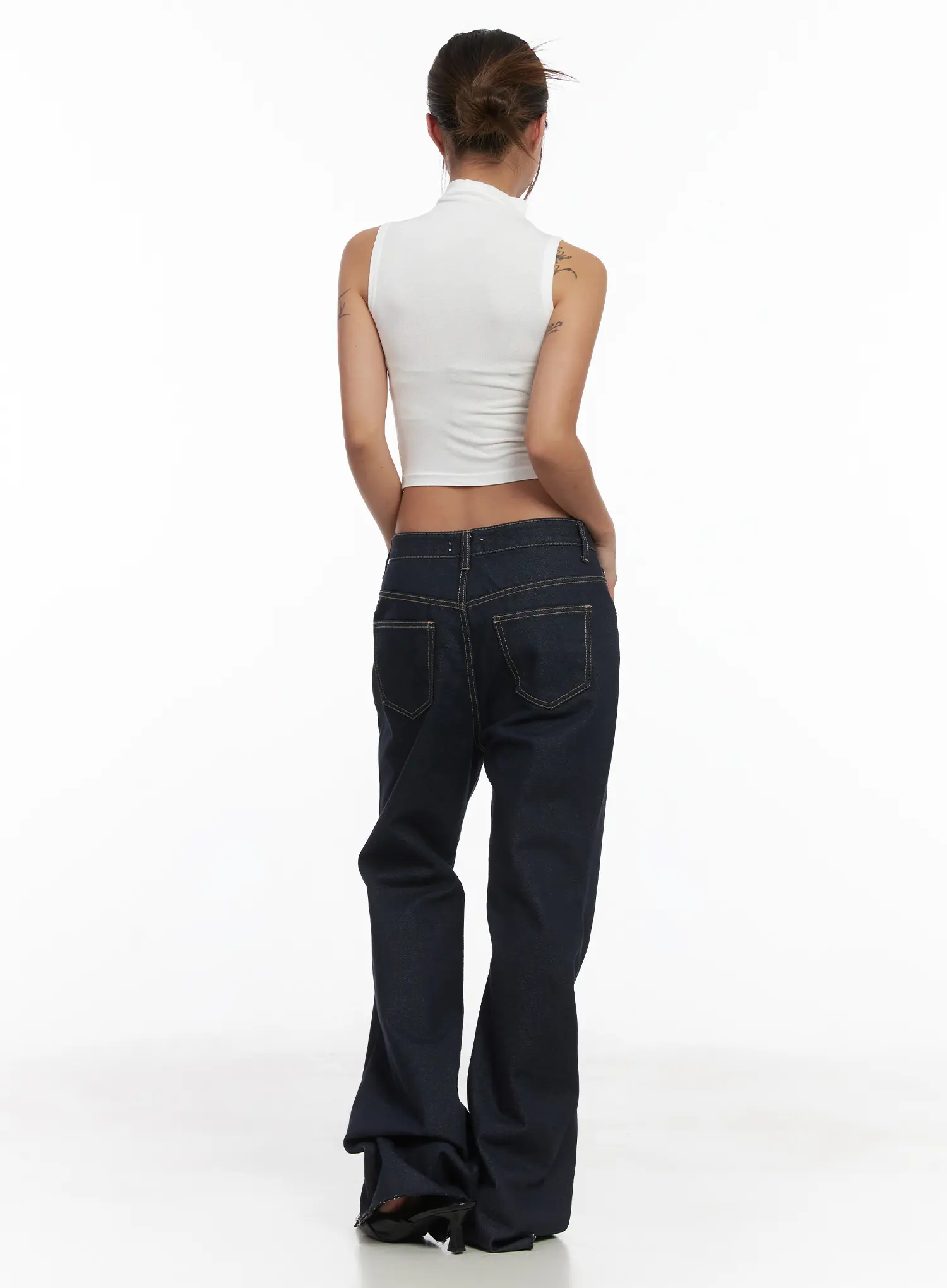Basic Bock Neck Crop Tank CJ512 - Image 4