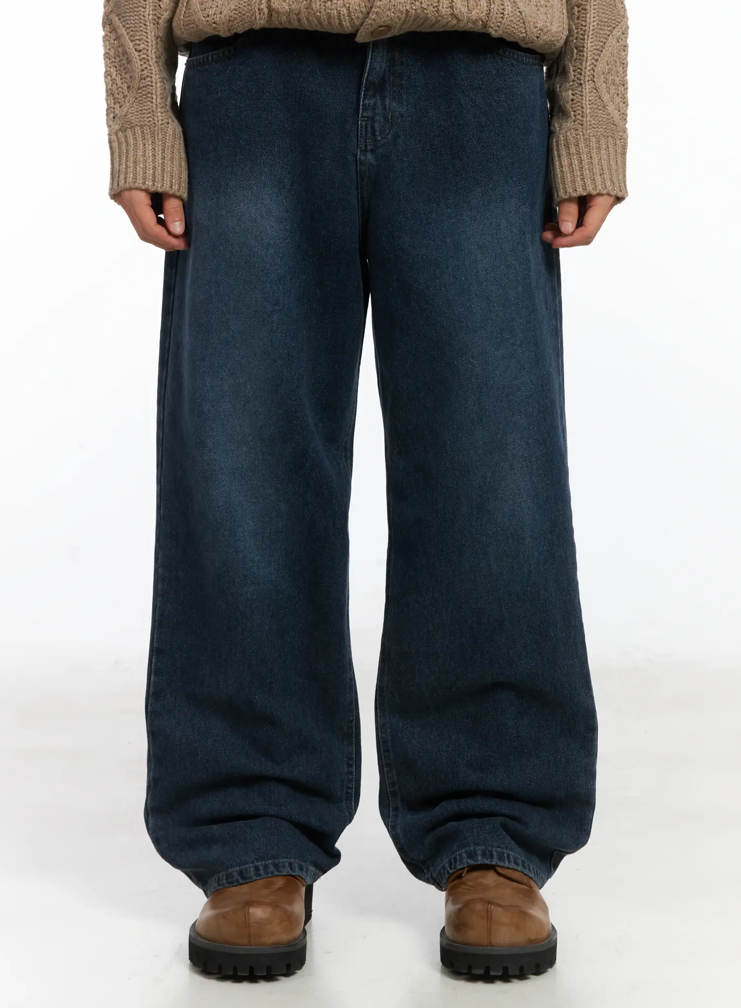 Basic Dark Washed Straight Jeans ID515