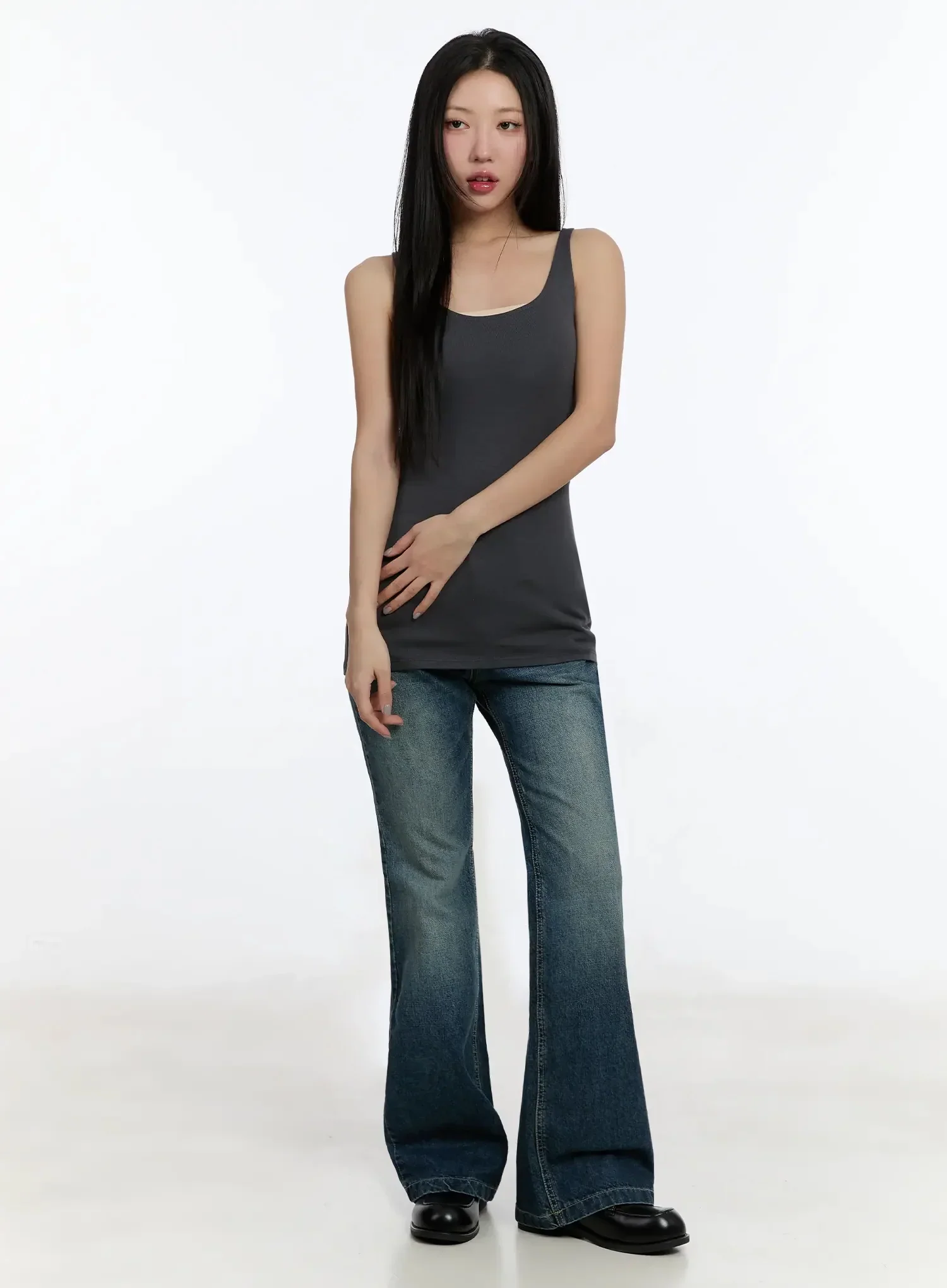 Basic U-Neck Tank Top IM509 - Image 11