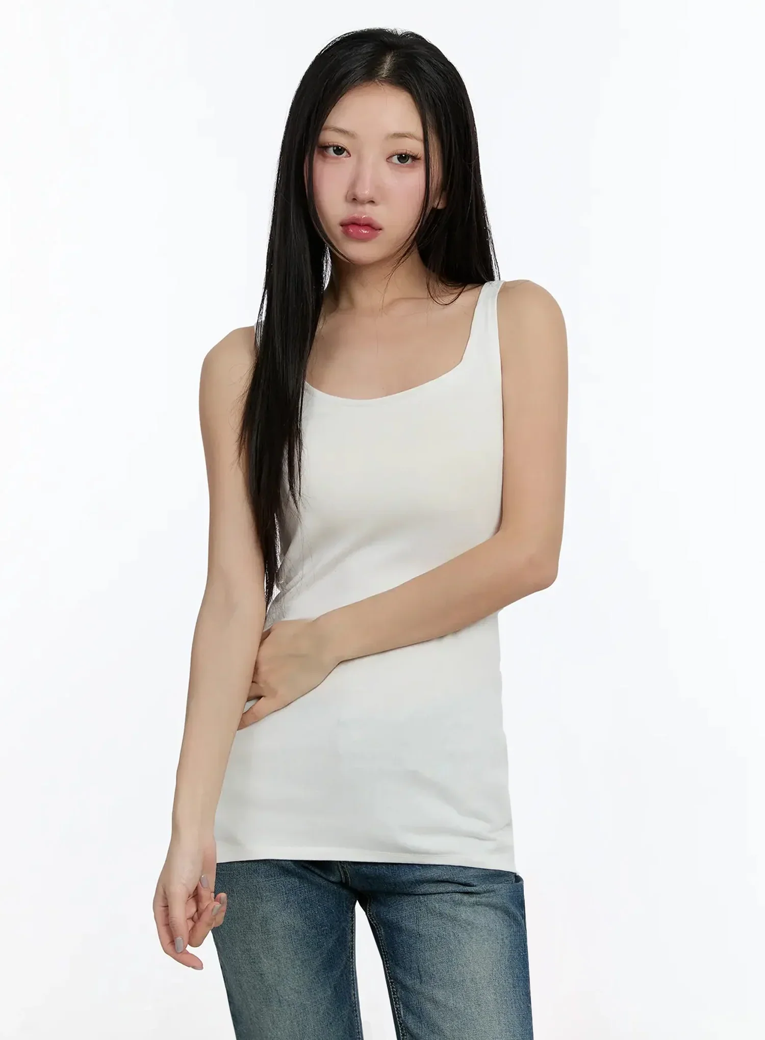 Basic U-Neck Tank Top IM509 - Image 2