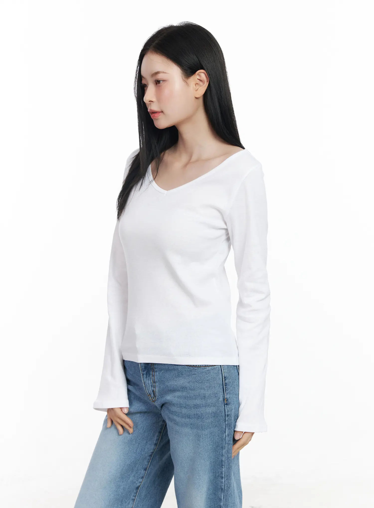 Basic V-Neck Long Sleeve Tee CJ519 - Image 5