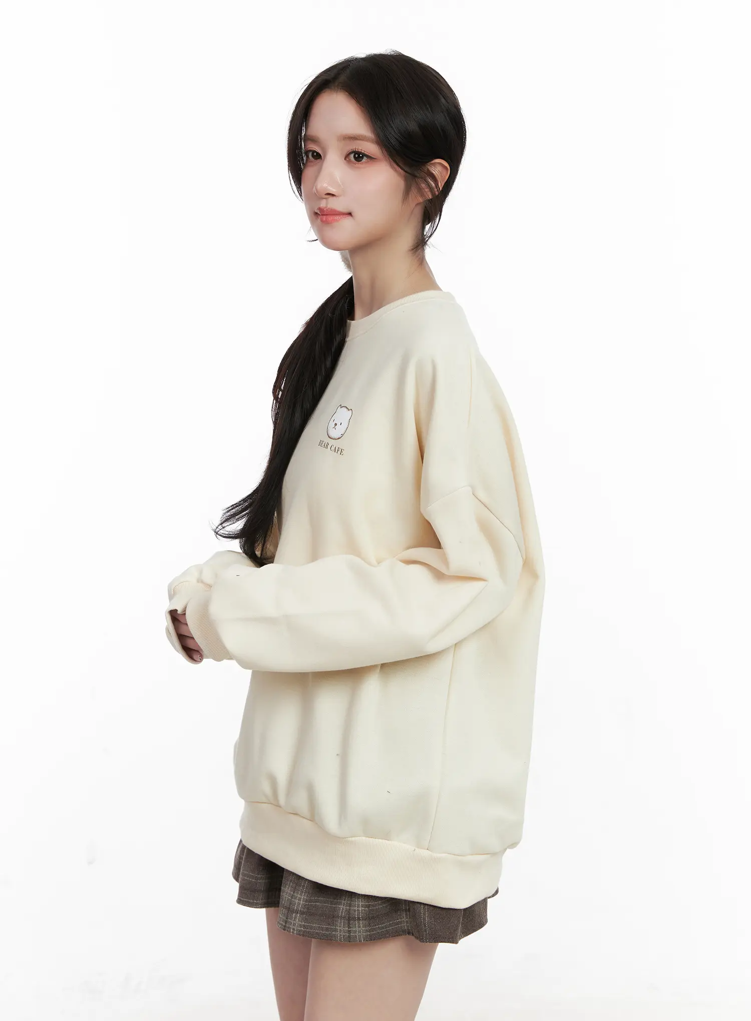 Bear Cafe Graphic Sweatshirt CN527 - Image 6