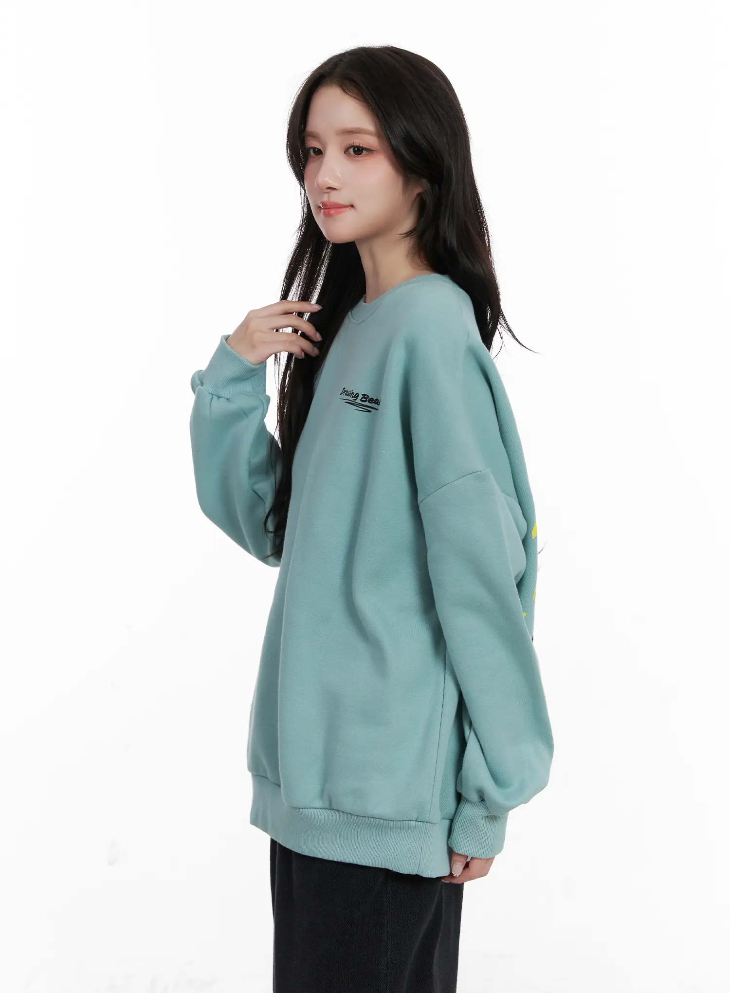Bear Graphic Oversized Sweatshirt CN527 - Image 5