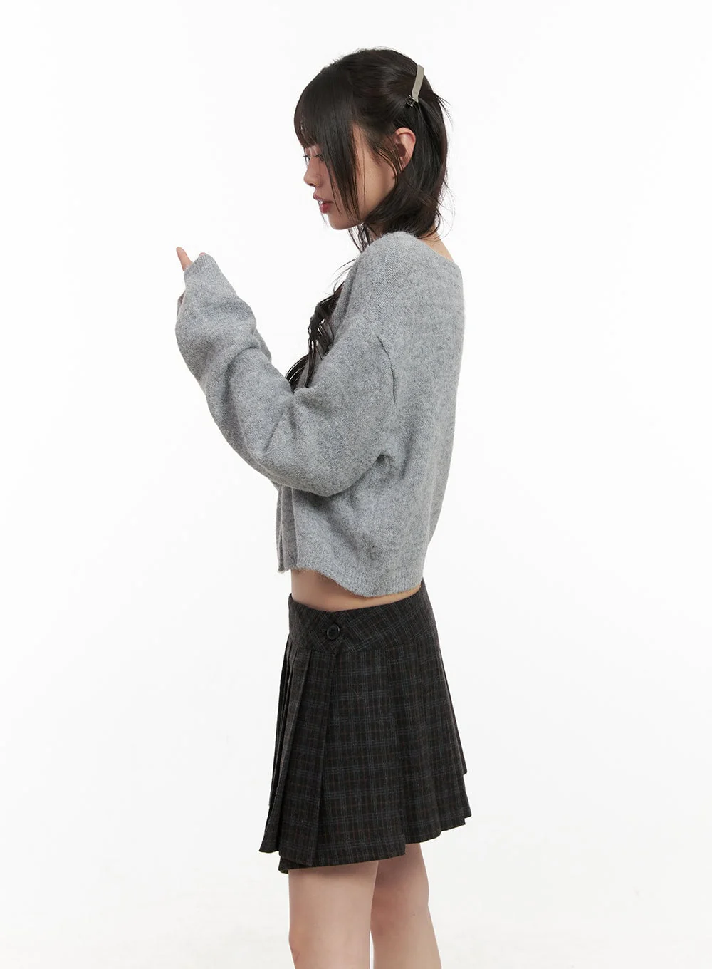 Boat-Neck Buttoned Knit Cardigan CJ501 - Image 4