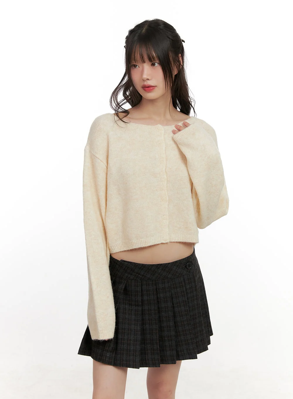 Boat-Neck Buttoned Knit Cardigan CJ501 - Image 9