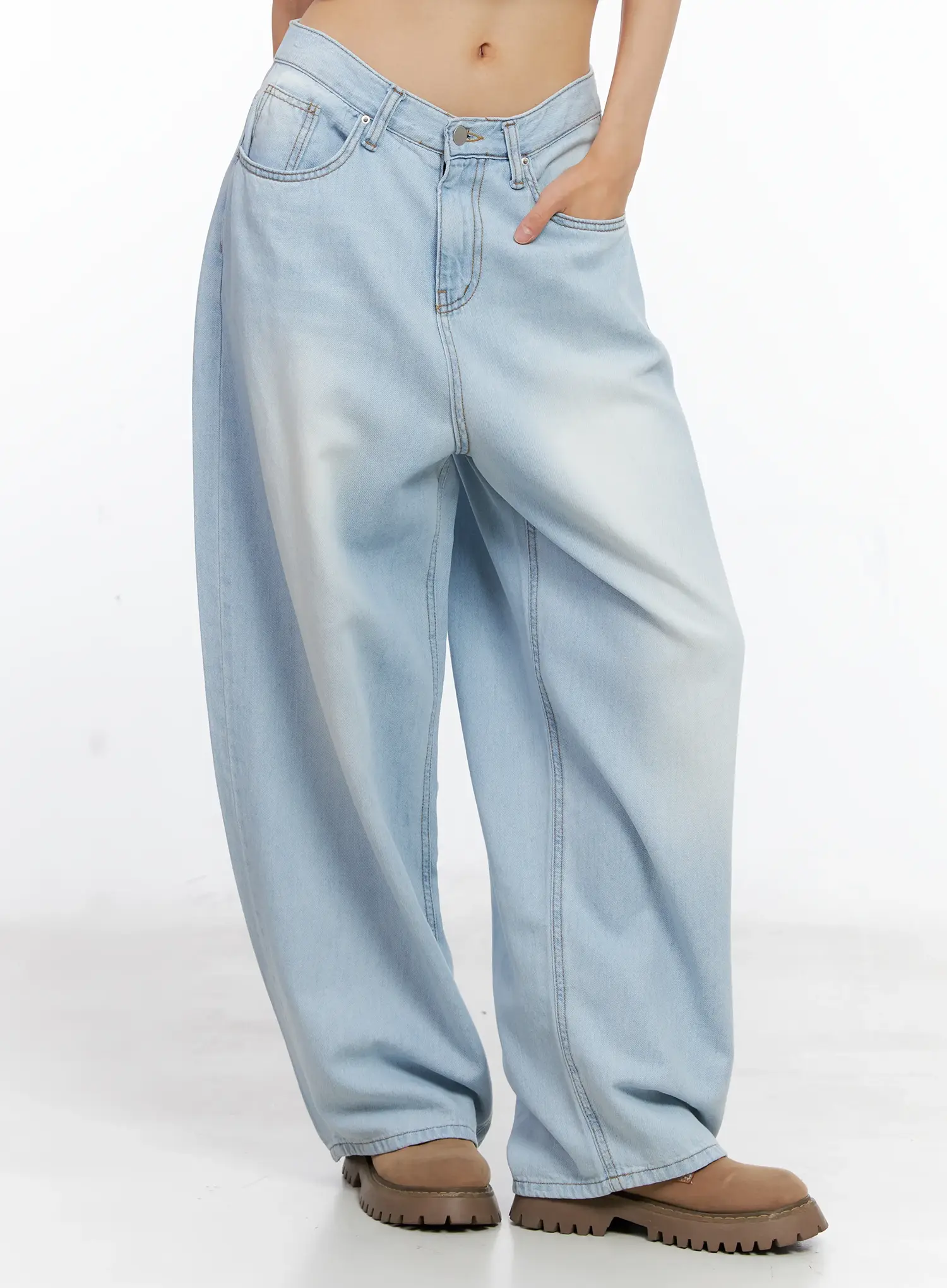 Bona Relaxed-Fit Denim Jeans CL529 - Image 8