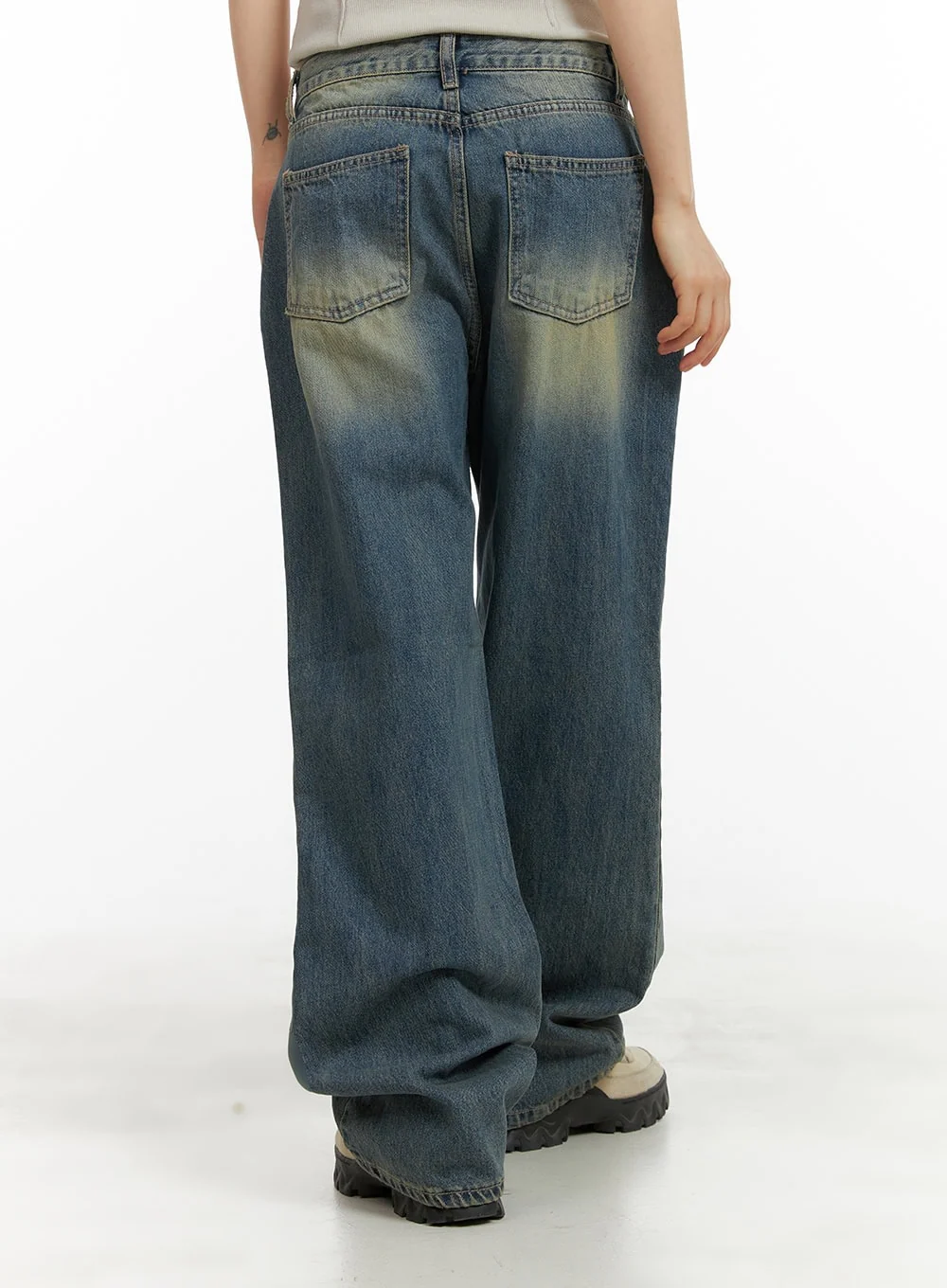Breezy Wide-Fit Baggy Jeans CY414 - Image 6