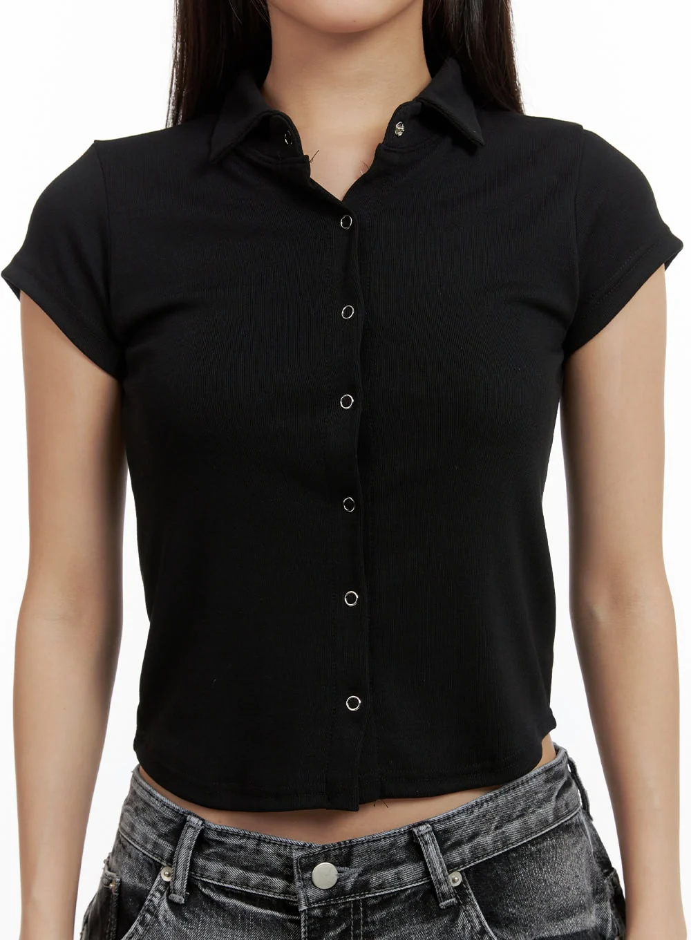 Buttoned Collar Crop Tee CU405 - Image 3