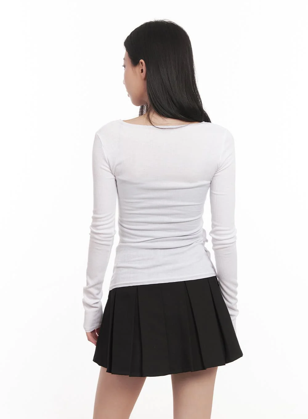 Buttoned V-Neck Long-Sleeve Top CM518 - Image 4
