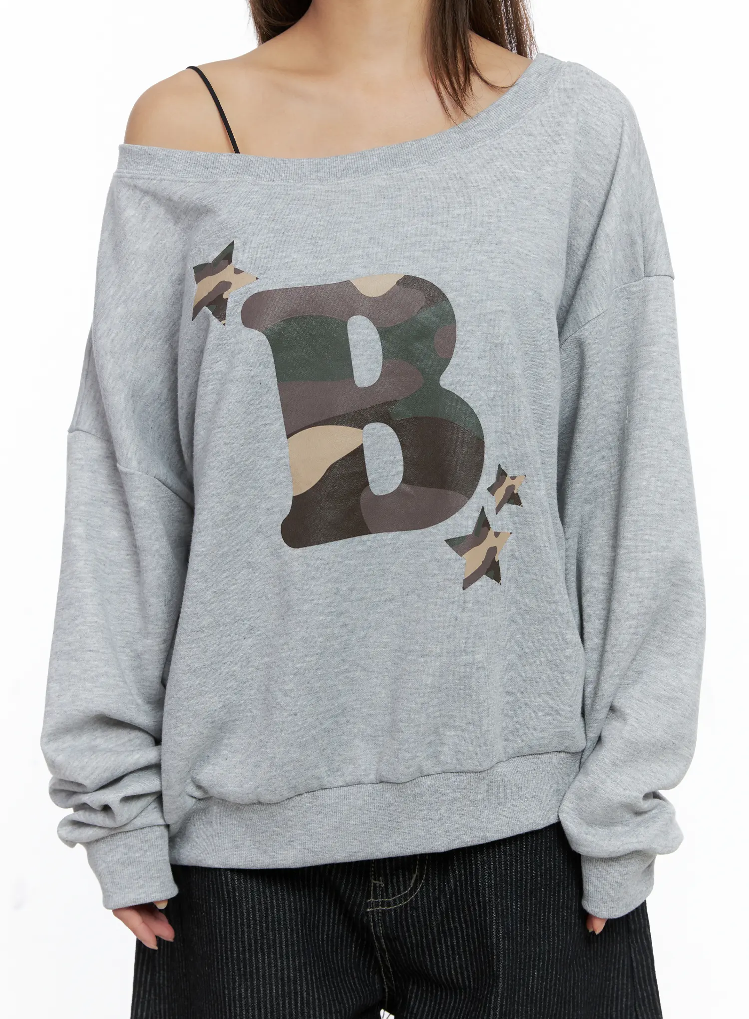 Camo Logo Off-Shoulder Sweatshirt CS505 - Image 8