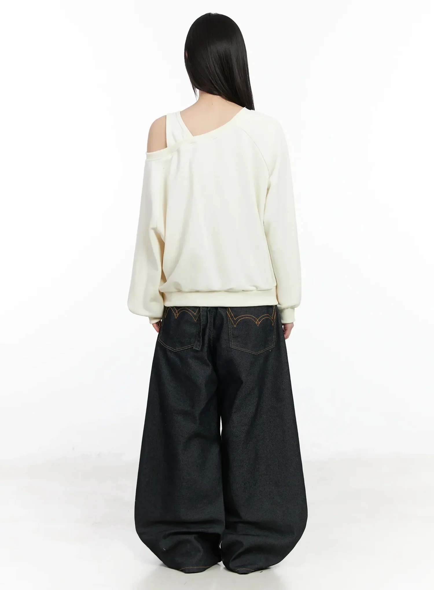 Casual Asymmetric Sweatshirt IM523 - Image 12
