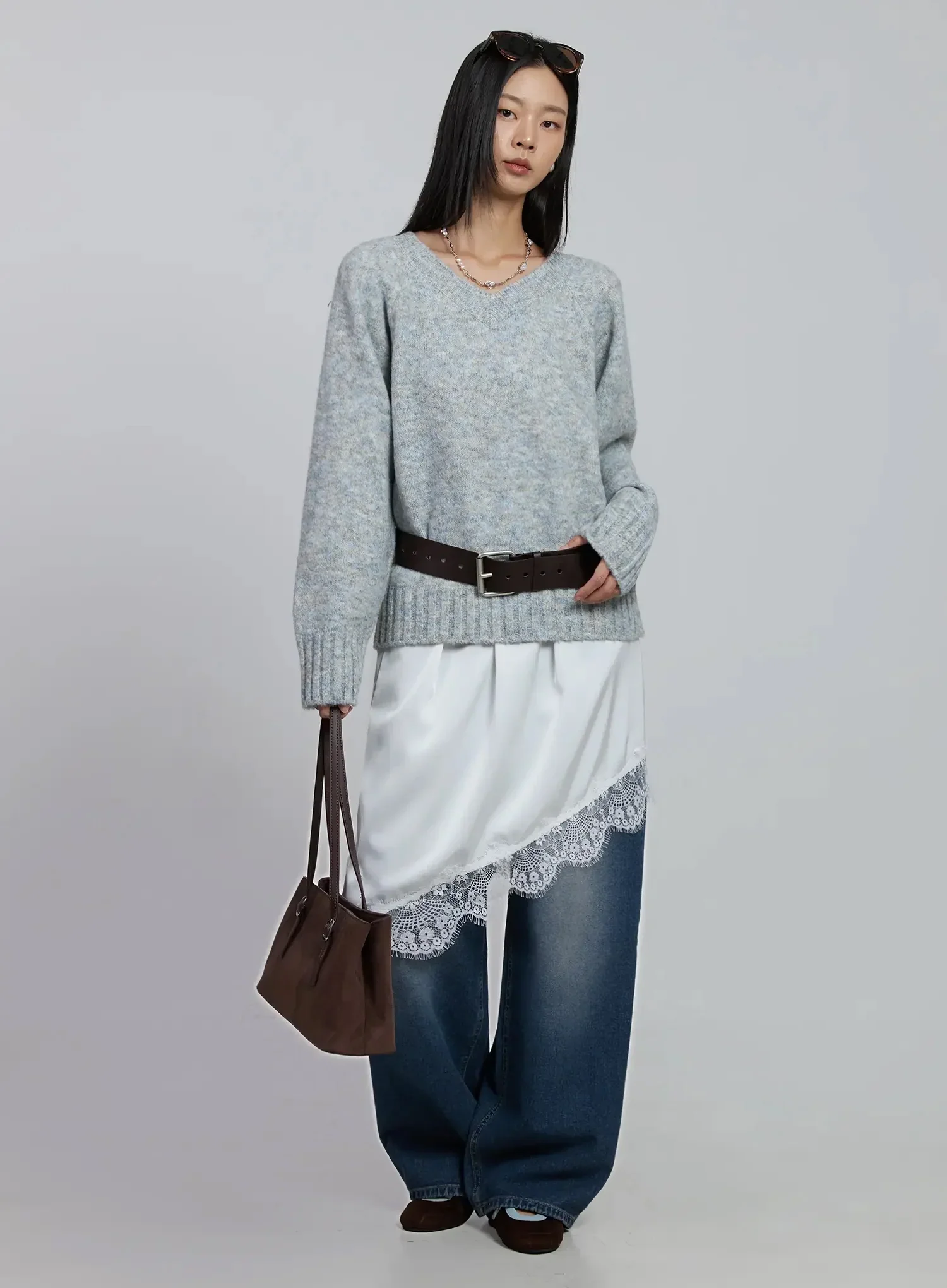 Casual Loose-Fit V-Neck Sweater IM520 - Image 12