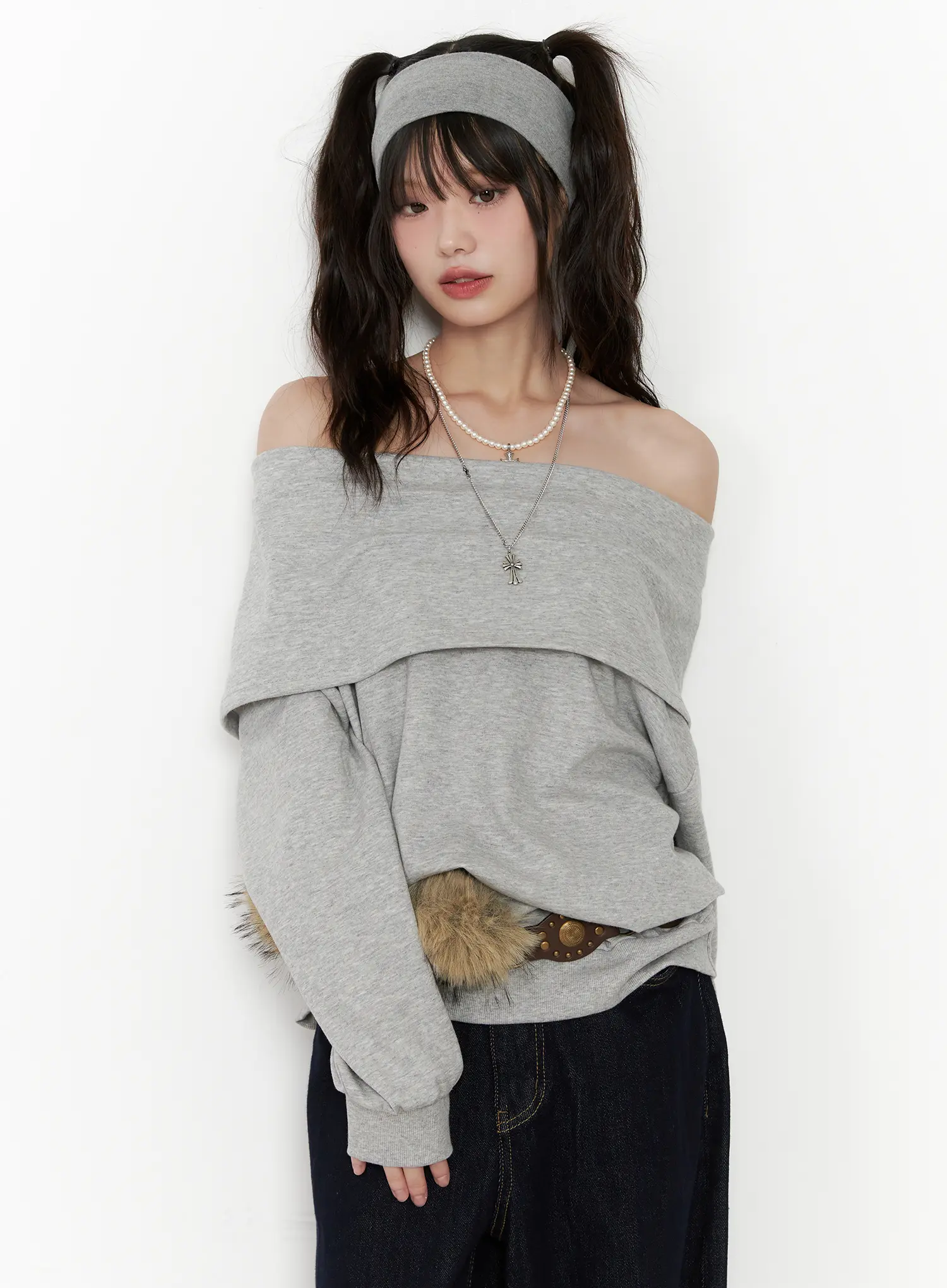 Casual Oversized Off-Shoulder Sweatshirt CN510