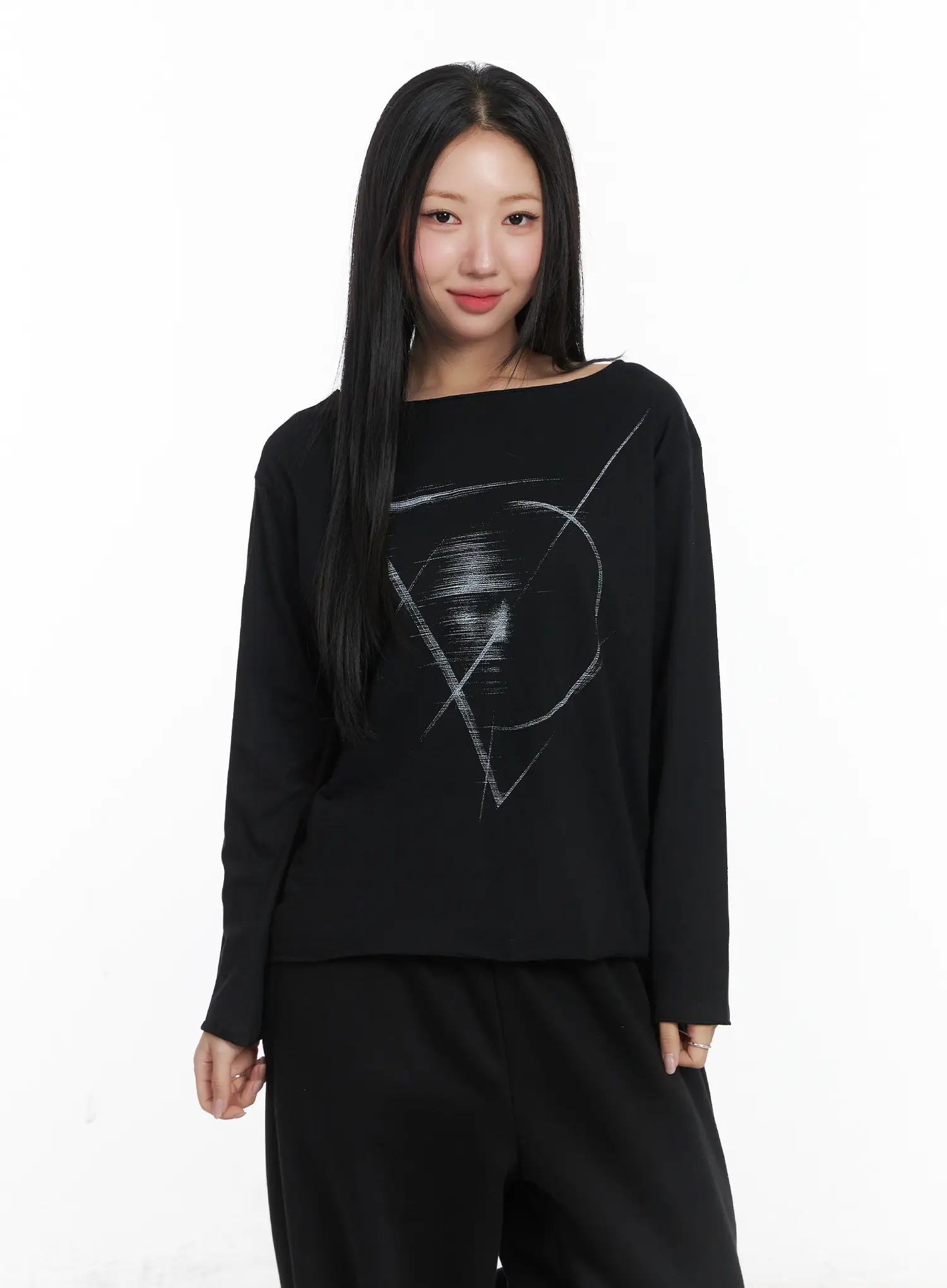 Casual Relaxed Neck Graphic Long Sleeve Tee CD530 - Image 10
