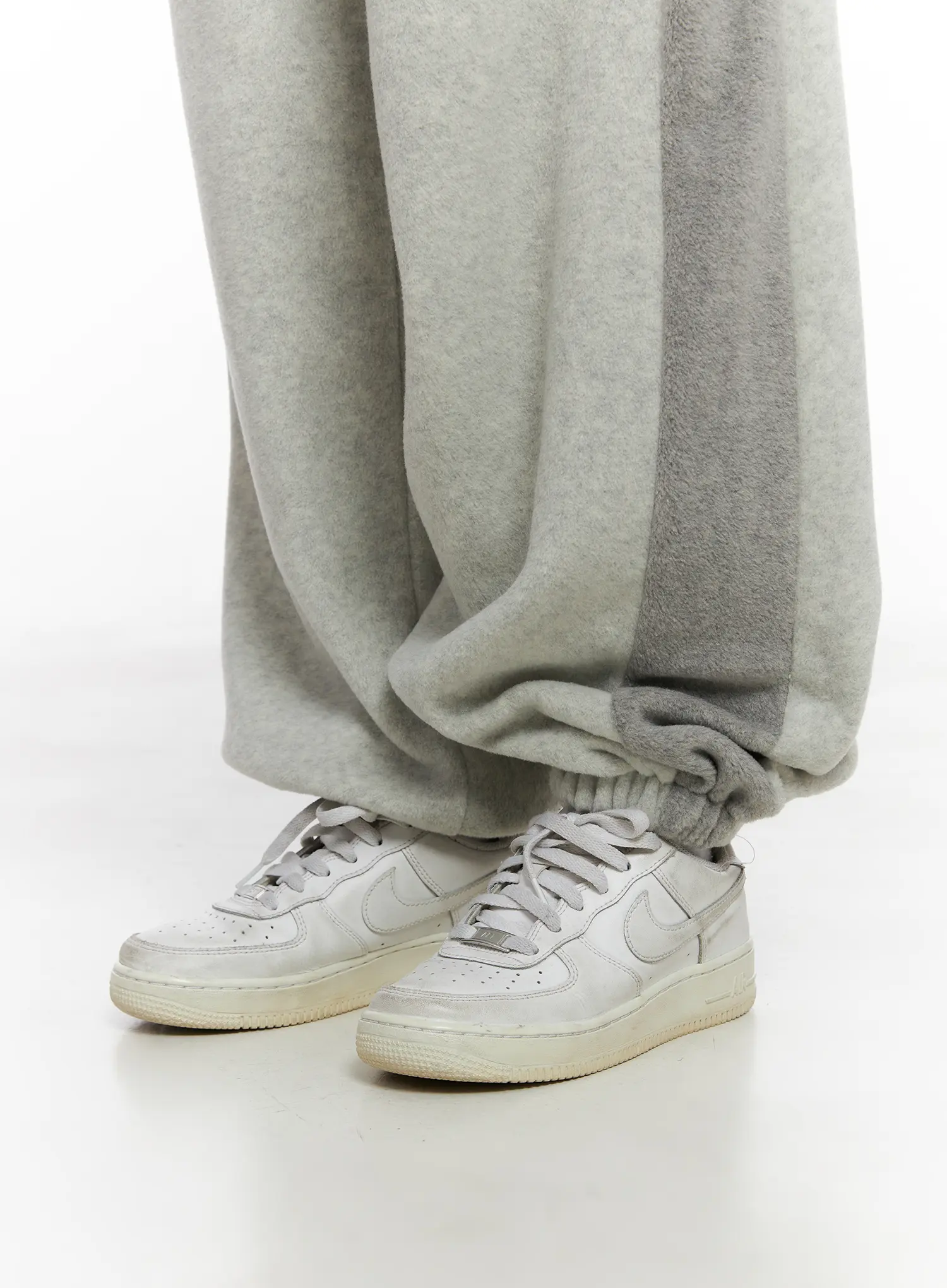 Casual Two-Tone Sweatpants CO522 - Image 10