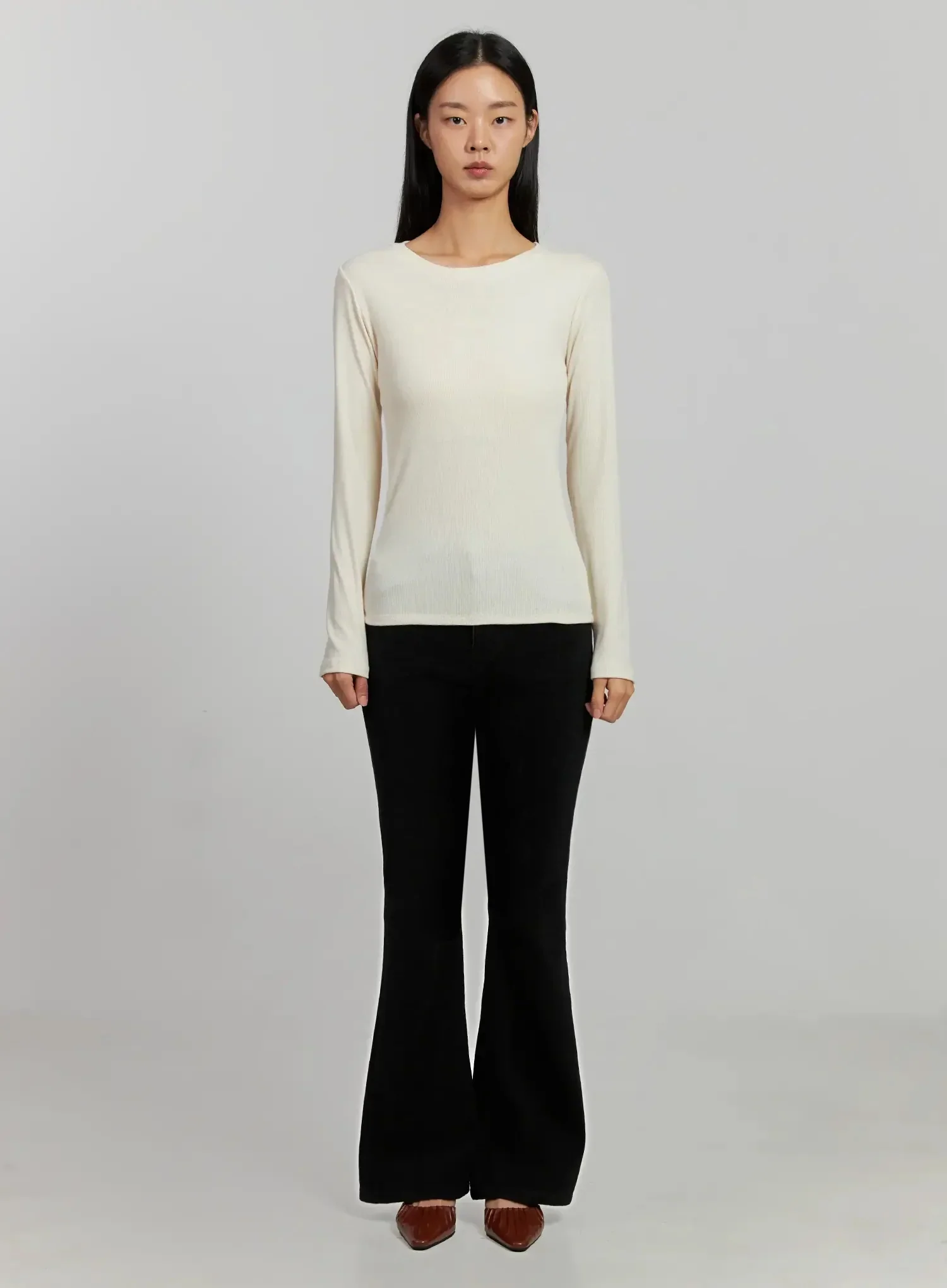 Chae High-Rise Bootcut Jeans IJ505 - Image 6