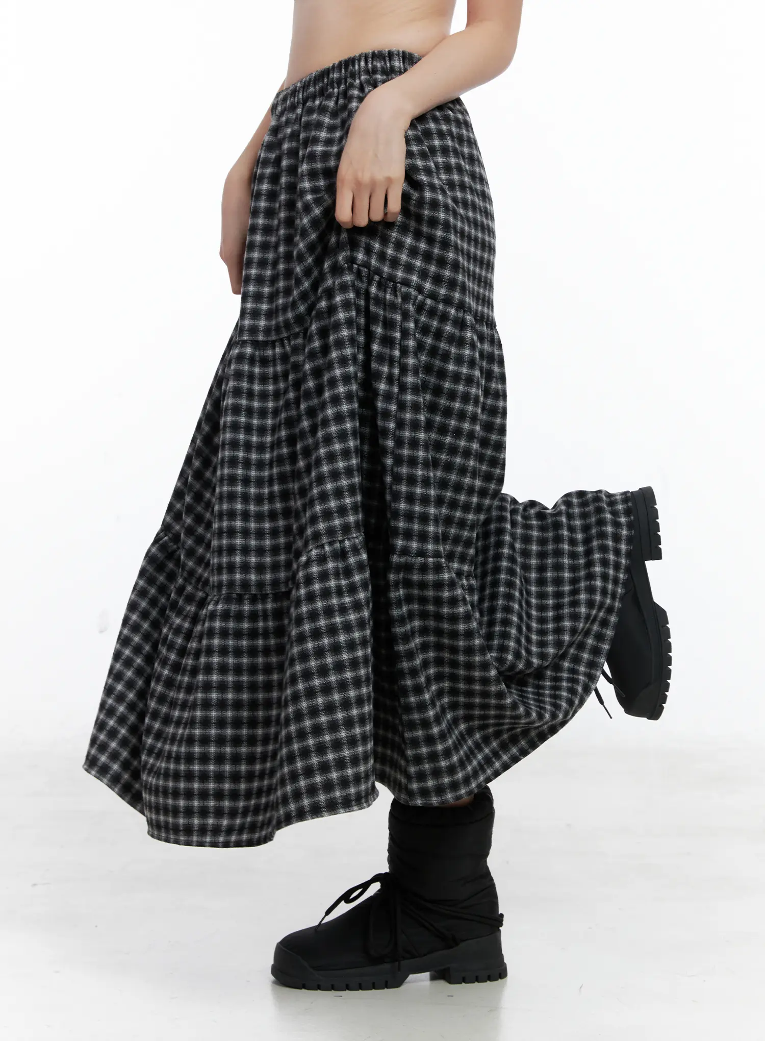Checkered Flare Maxi Skirt CN519 - Image 4
