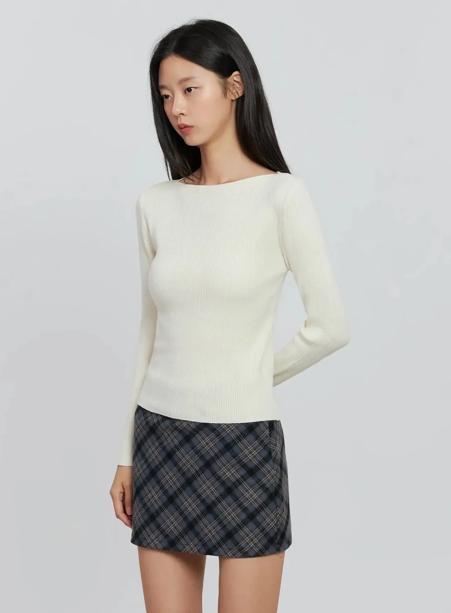 Chic Boat Neck Sweater IN507 - Image 13