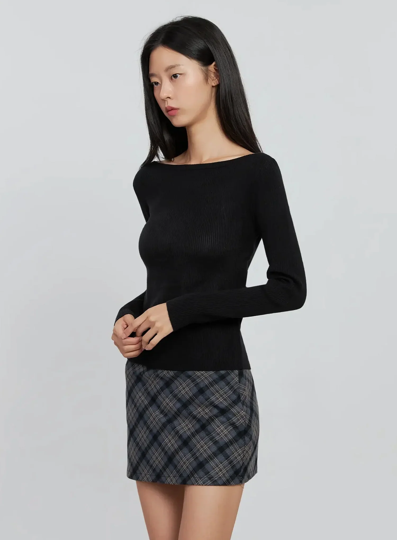 Chic Boat Neck Sweater IN507 - Image 2