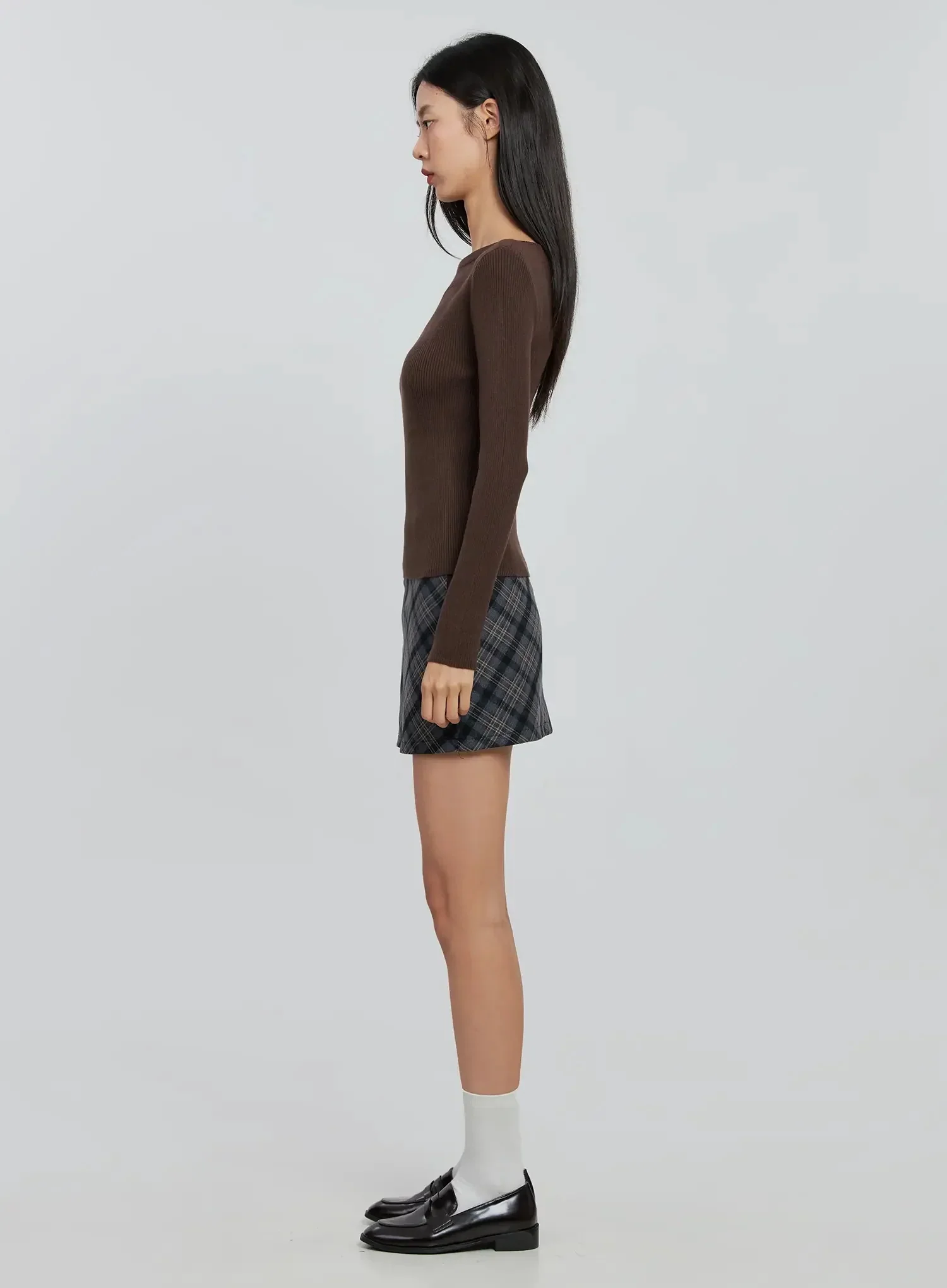 Chic Boat Neck Sweater IN507 - Image 7