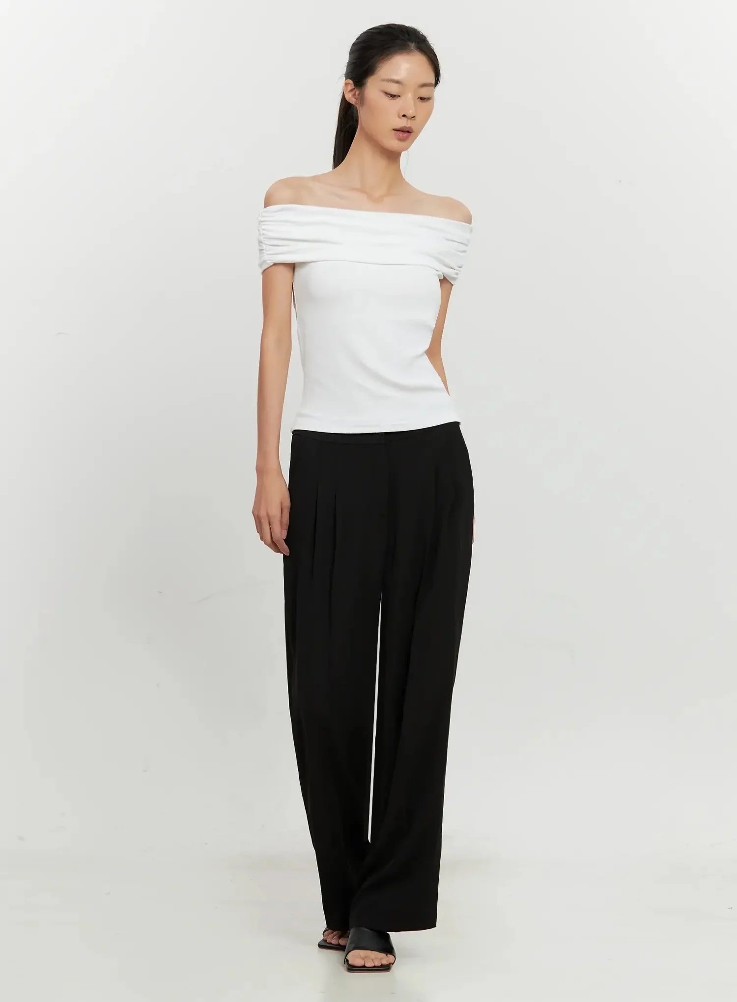 Chic Pintuck Wide-Leg Slacks IS516 - Image 3