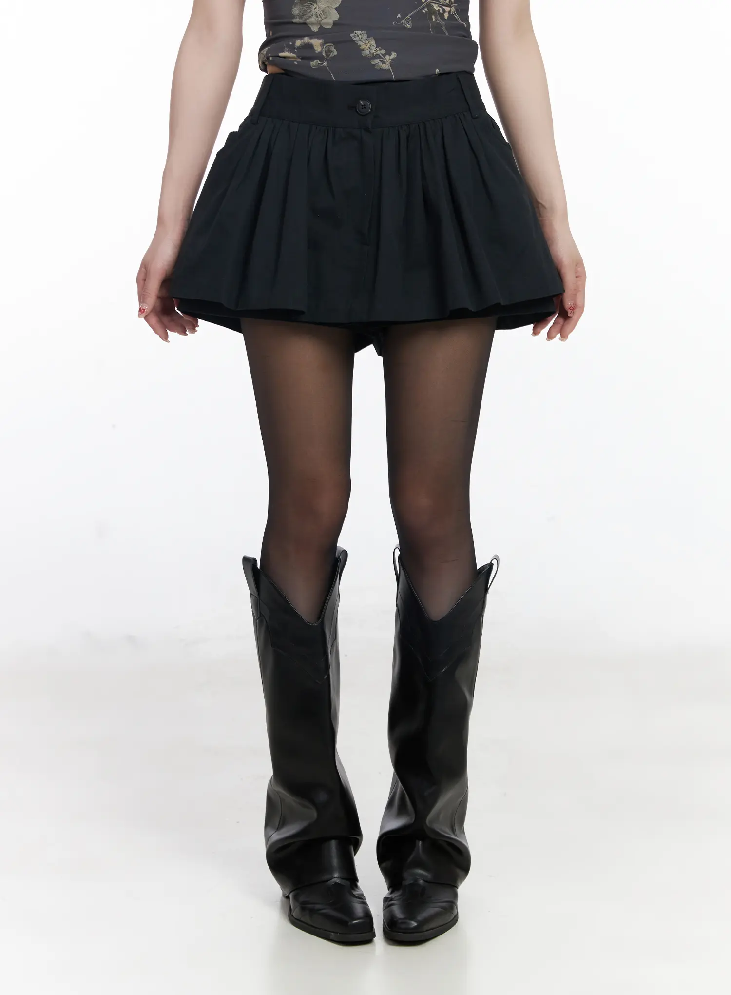 Chic Pleated Mini Skort with Elastic Waistband CJ526 - Image 2