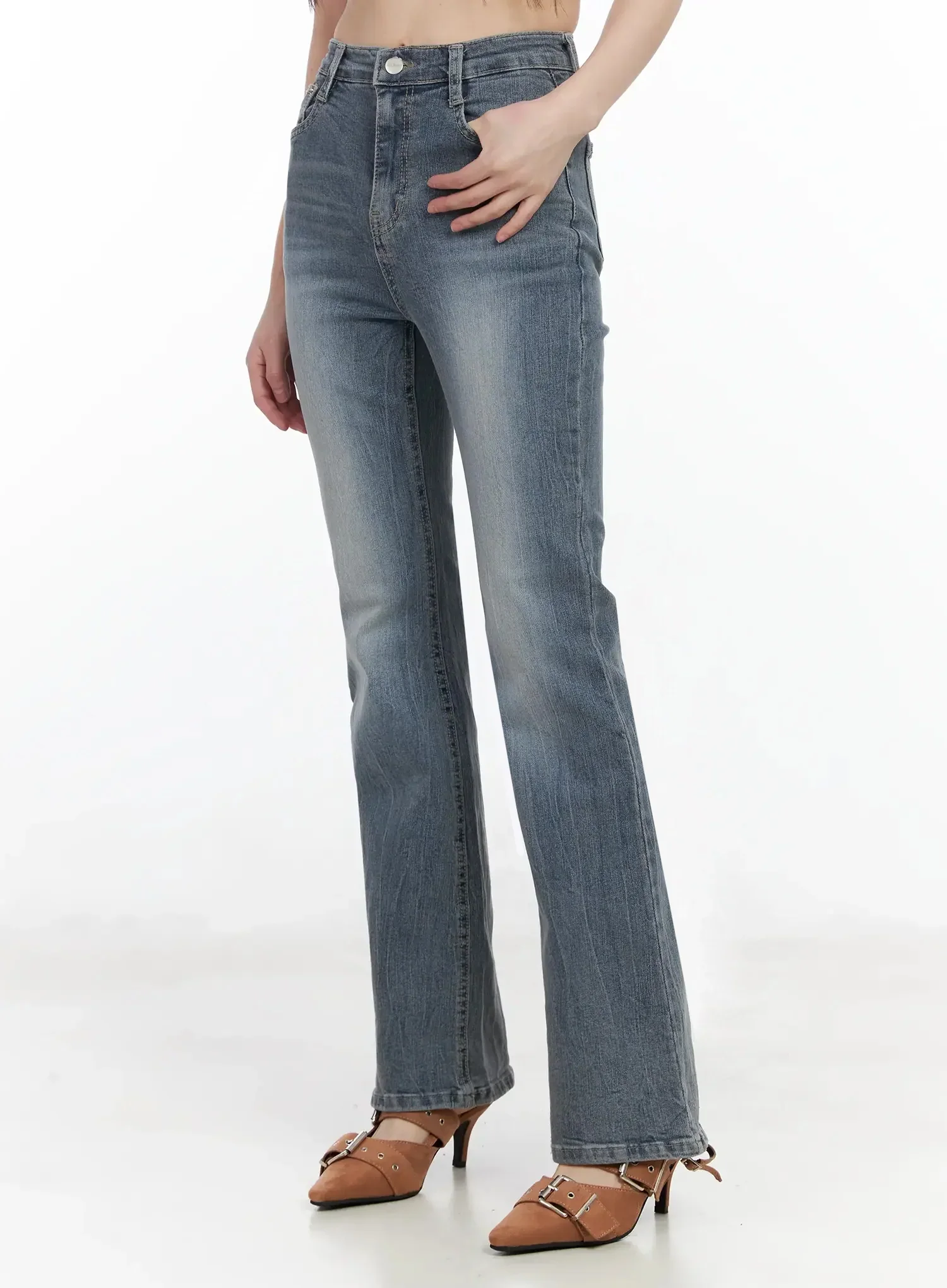 Chlo High-Rise Bootcut Jeans IM523 - Image 6