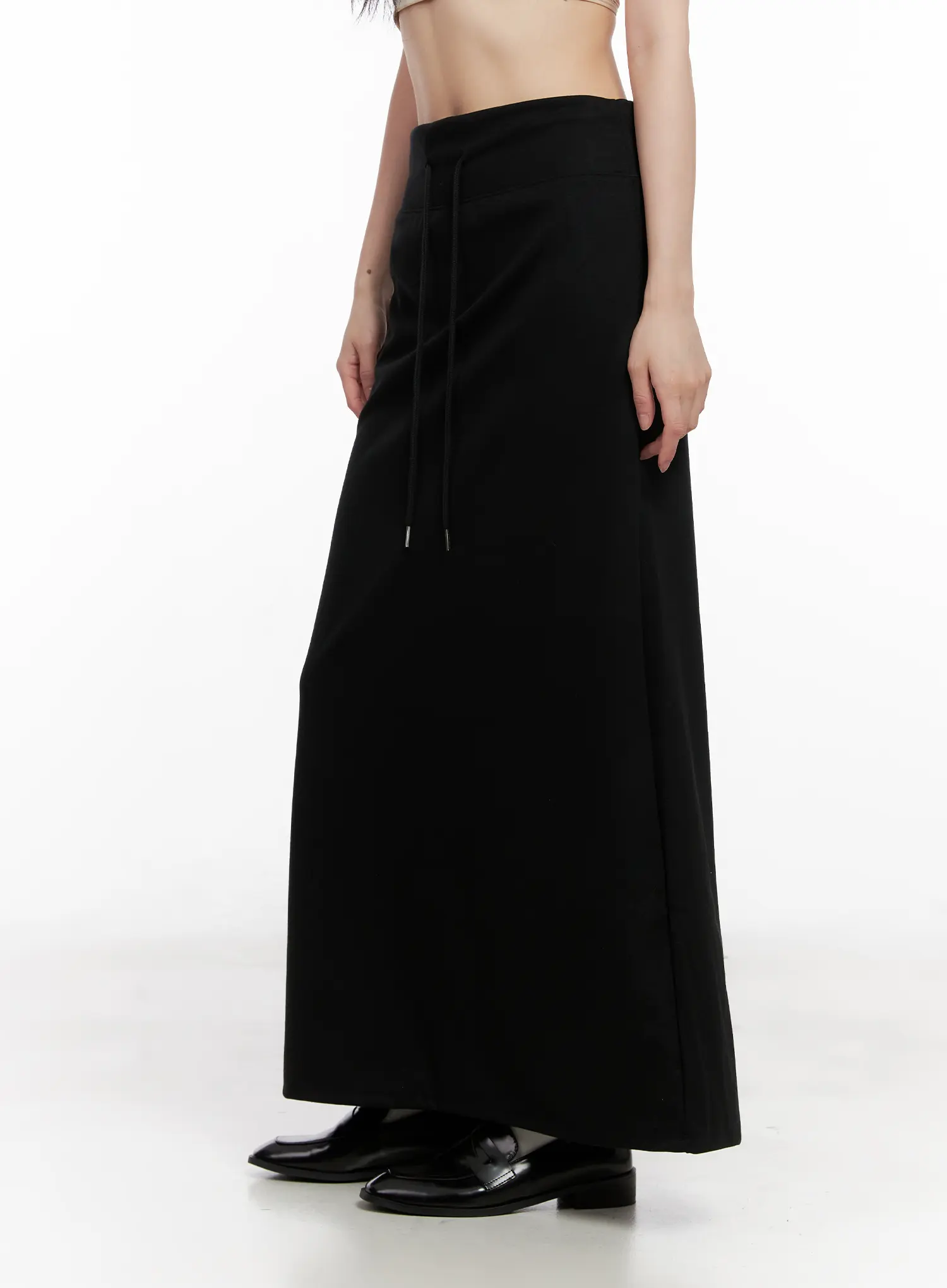 Classic Black Maxi Skirt CG522 - Image 5