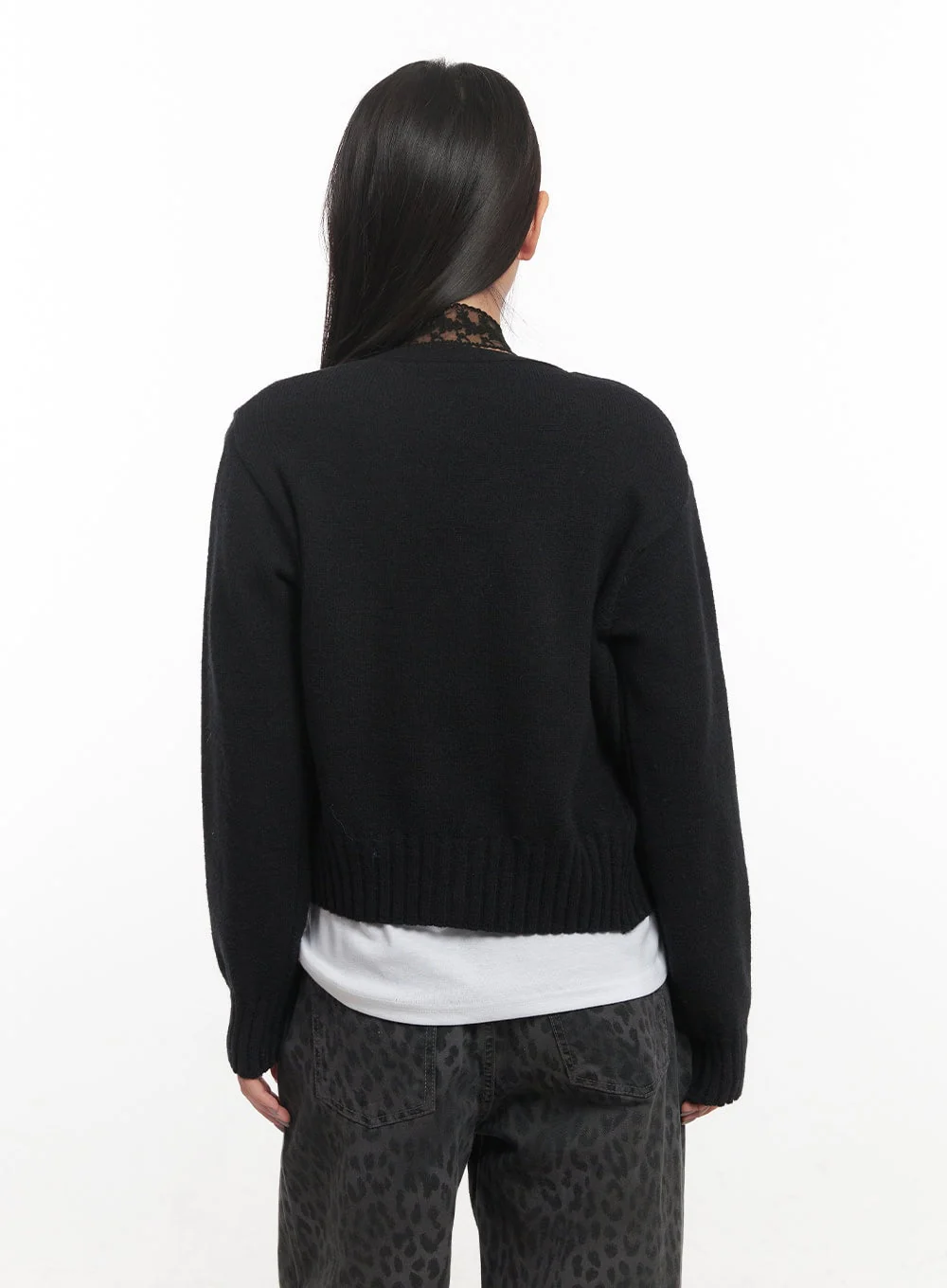 Classic Button V-Neck Cardigan CF524 - Image 6