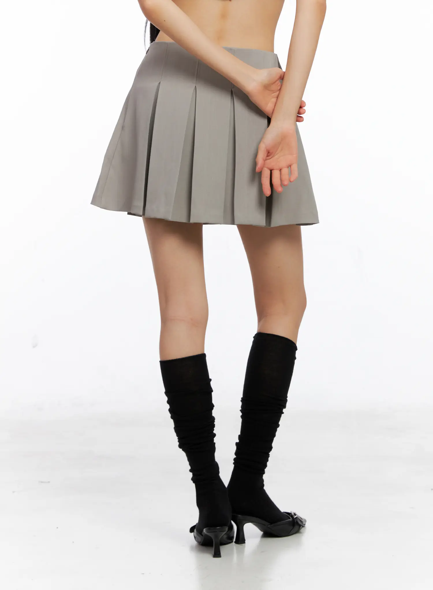 Classic High-Waisted Pleated Mini Skirt CS509 - Image 6