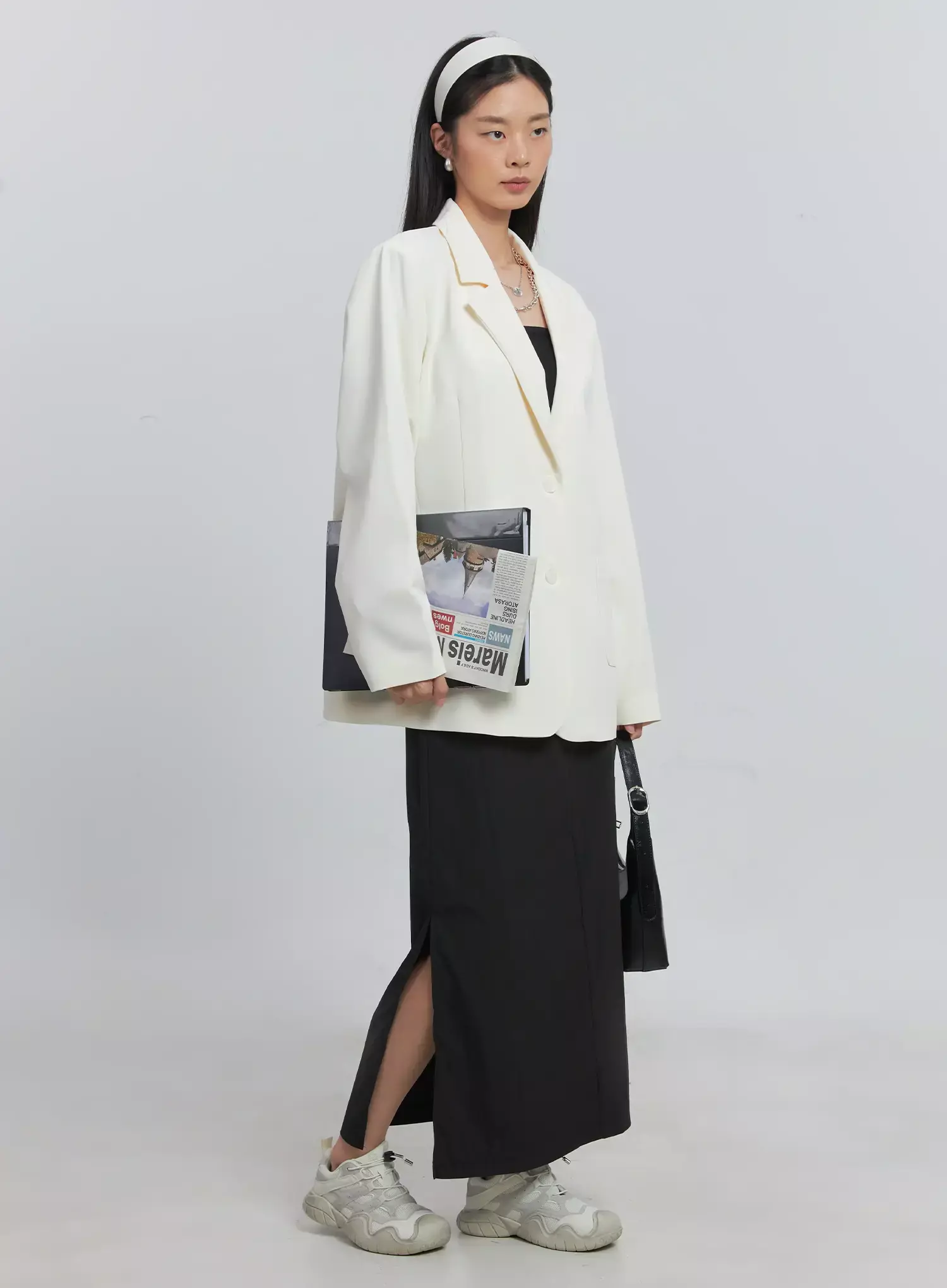 Classic Oversized Blazer (Light beige) IU512
