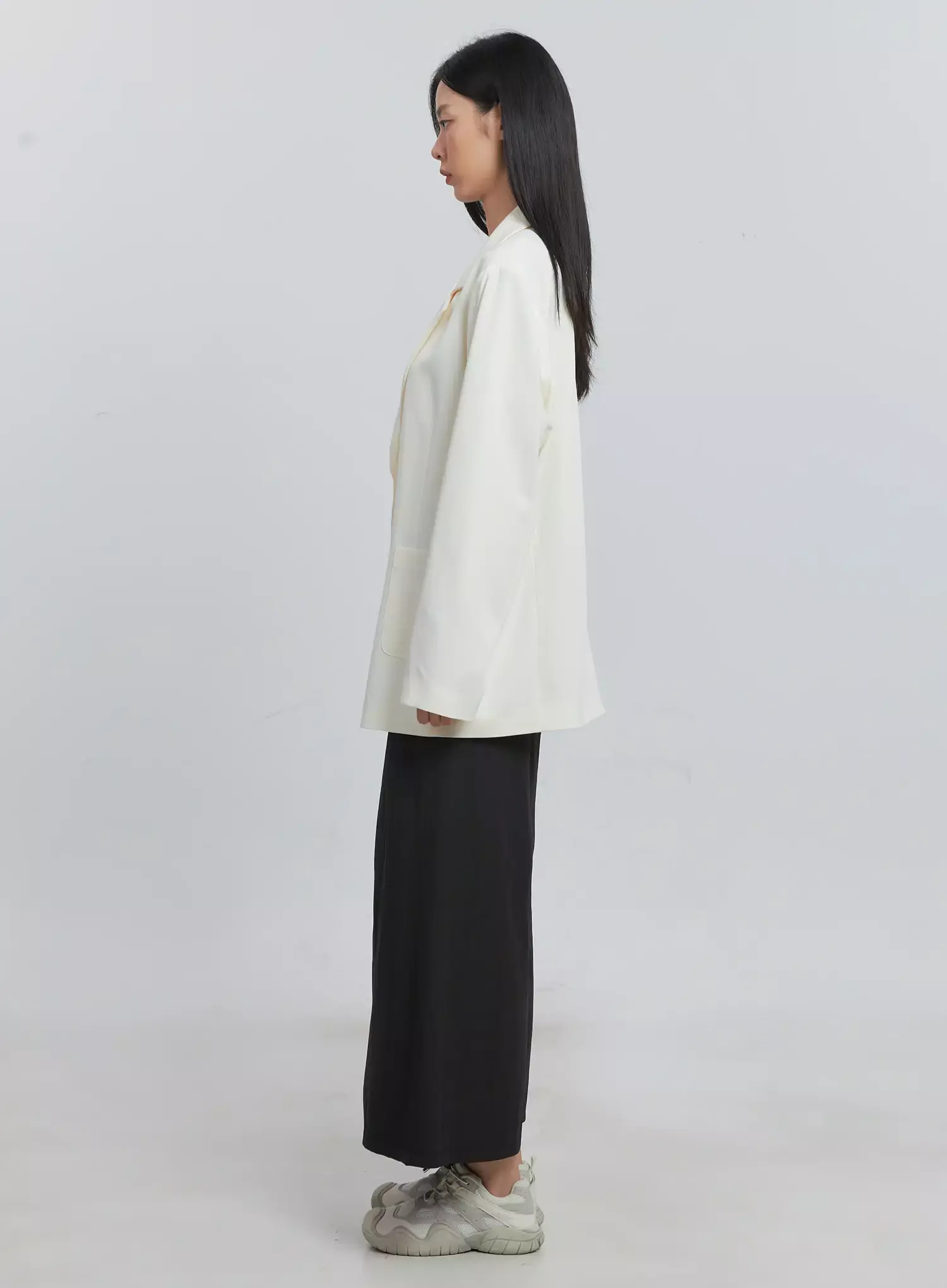 Classic Oversized Blazer (Light beige) IU512 - Image 8