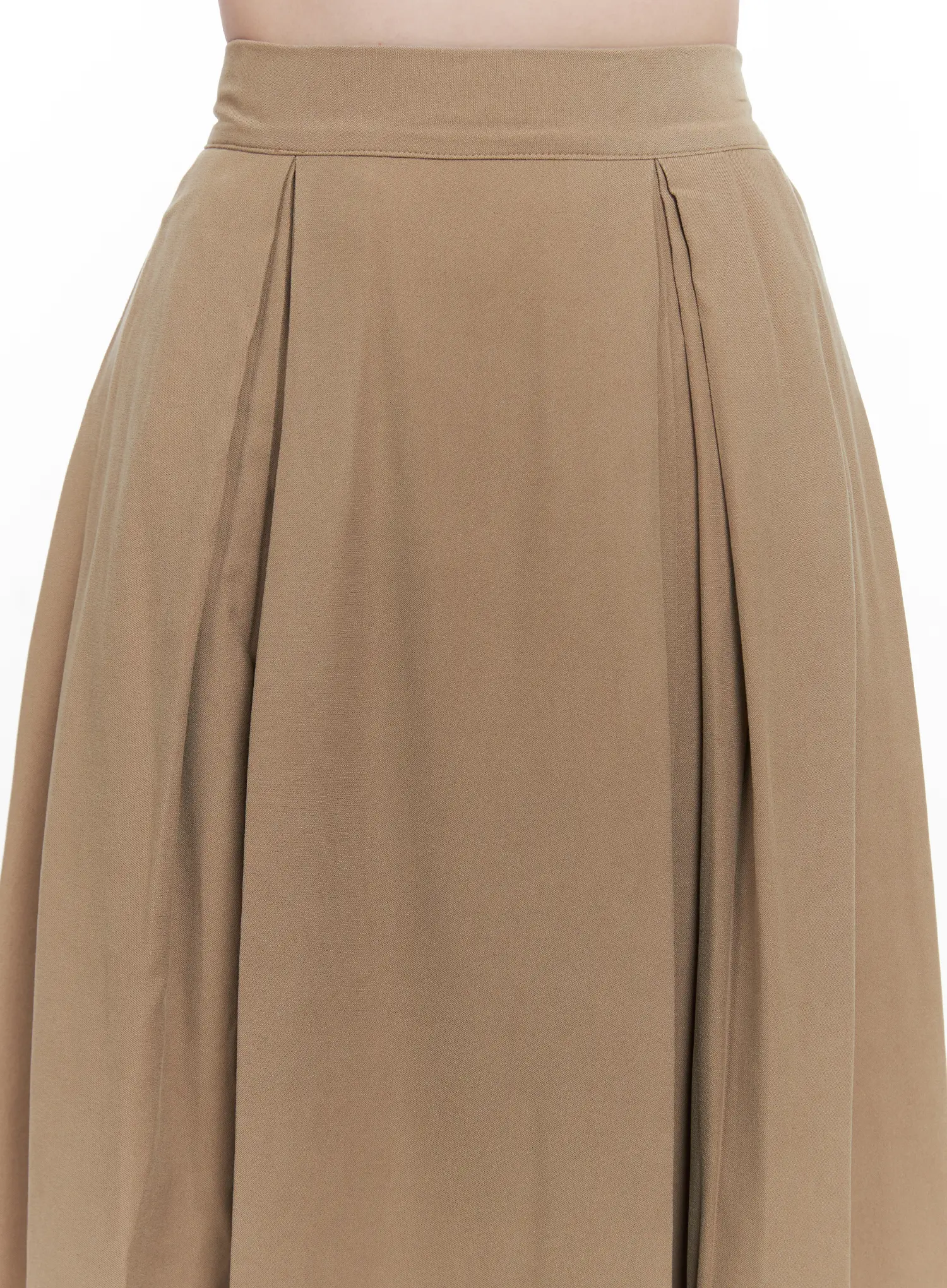 Classic Pintuck Maxi Skirt CO531 - Image 3