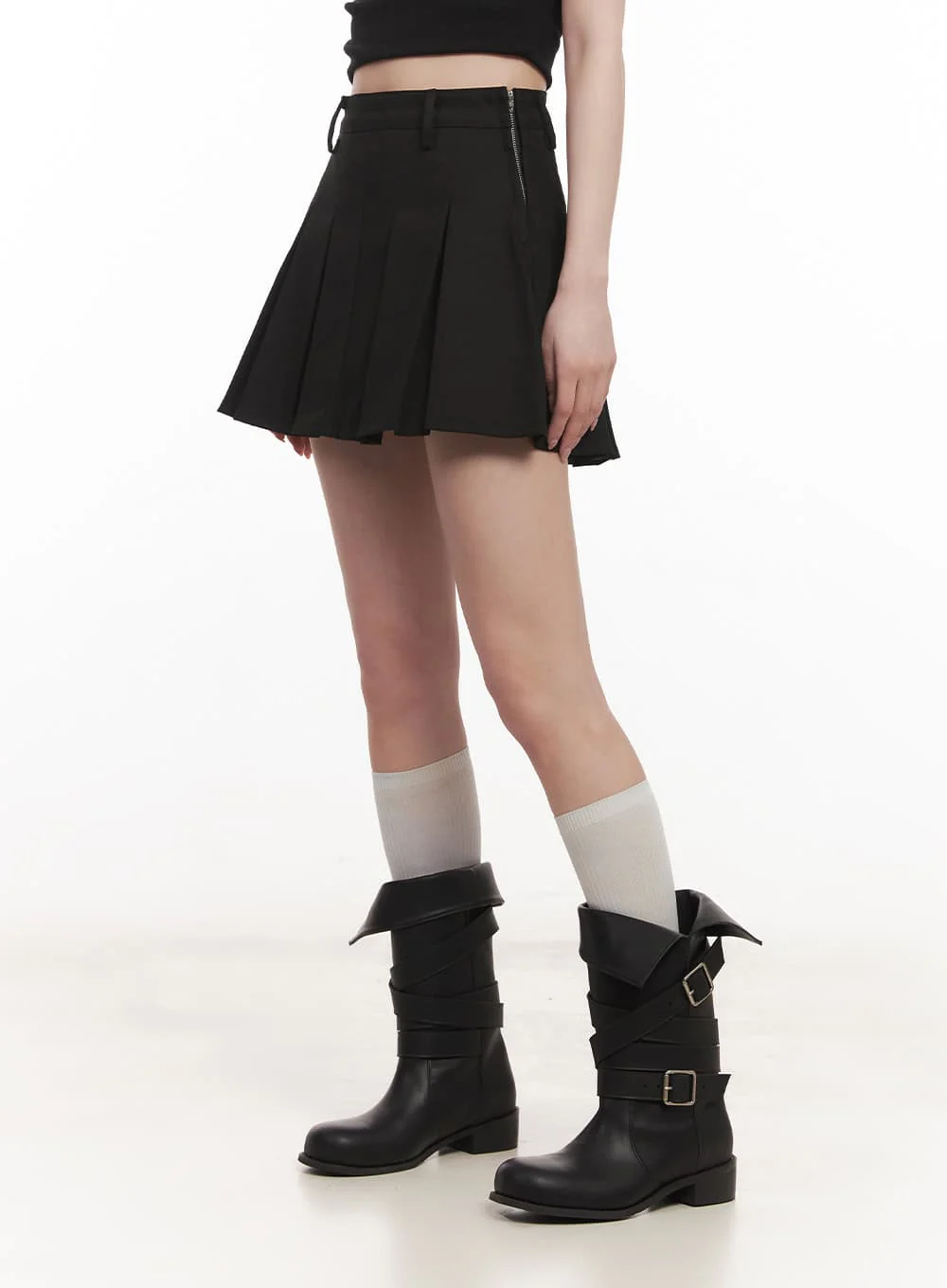 Classic Pleated Mini Skirt CM518 - Image 5