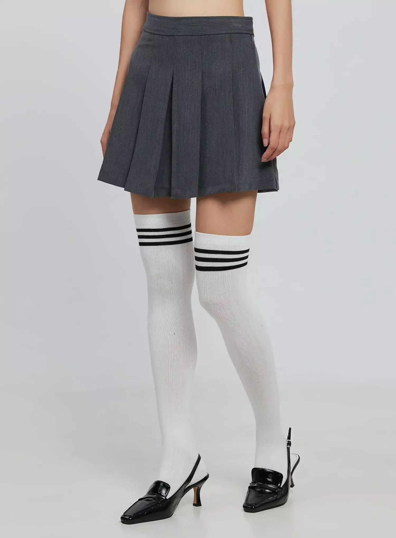 Classic Schoolgirl Skirt IO530 - Image 10