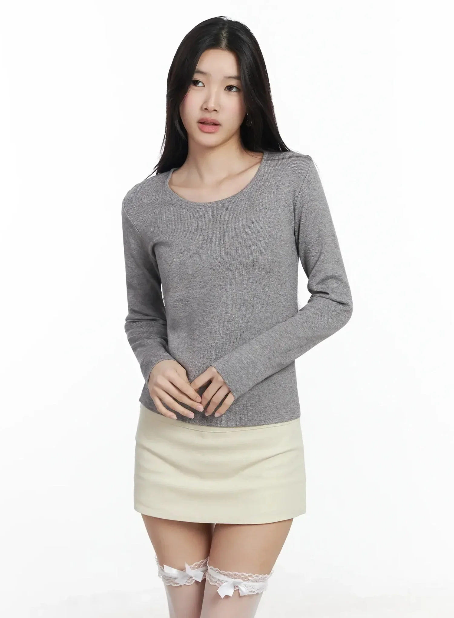 Classic U-Neck Wool-Blend Knit Top IM503 - Image 2