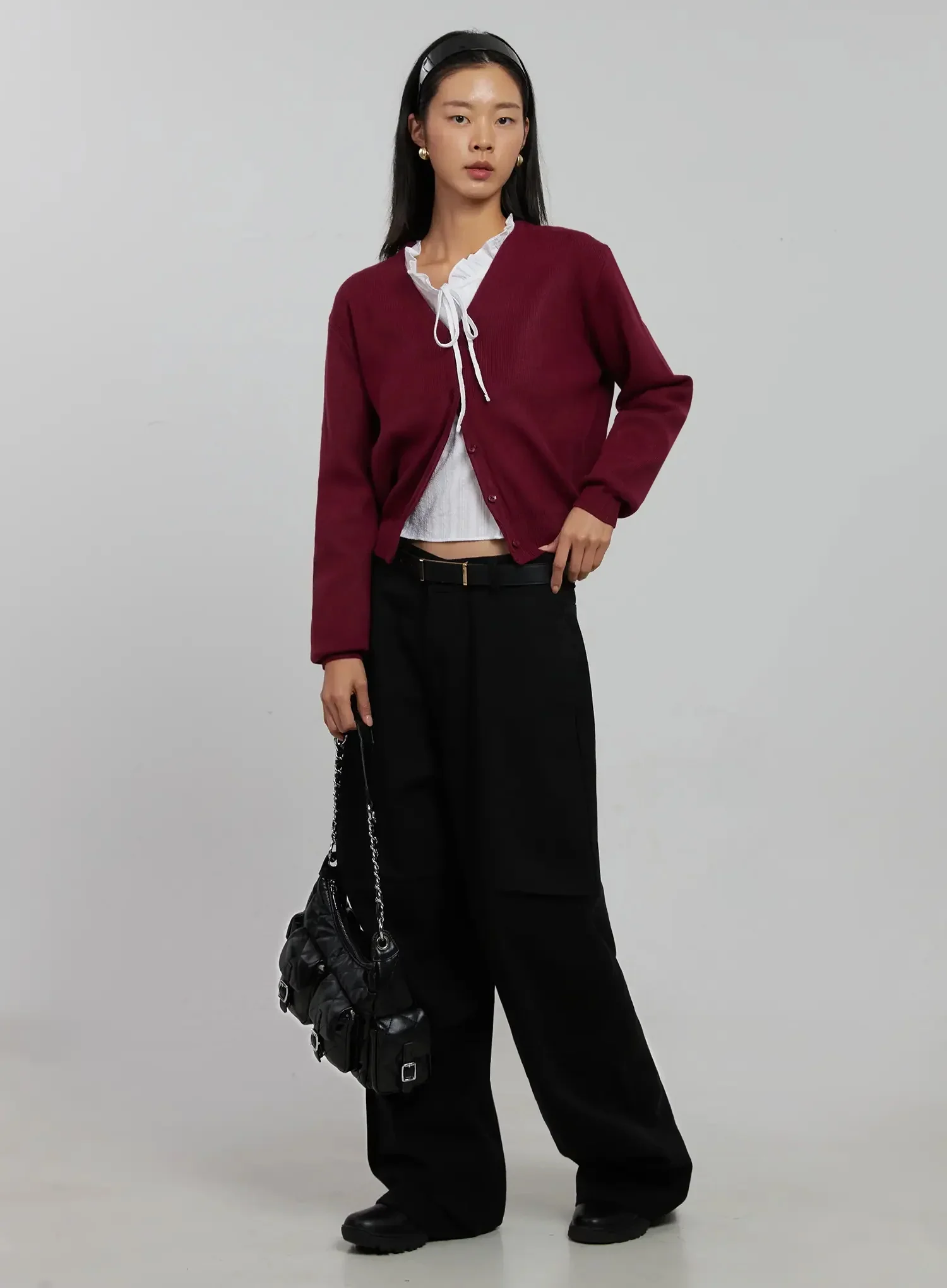 Classic V-Neck Cardigan IJ508 - Image 11